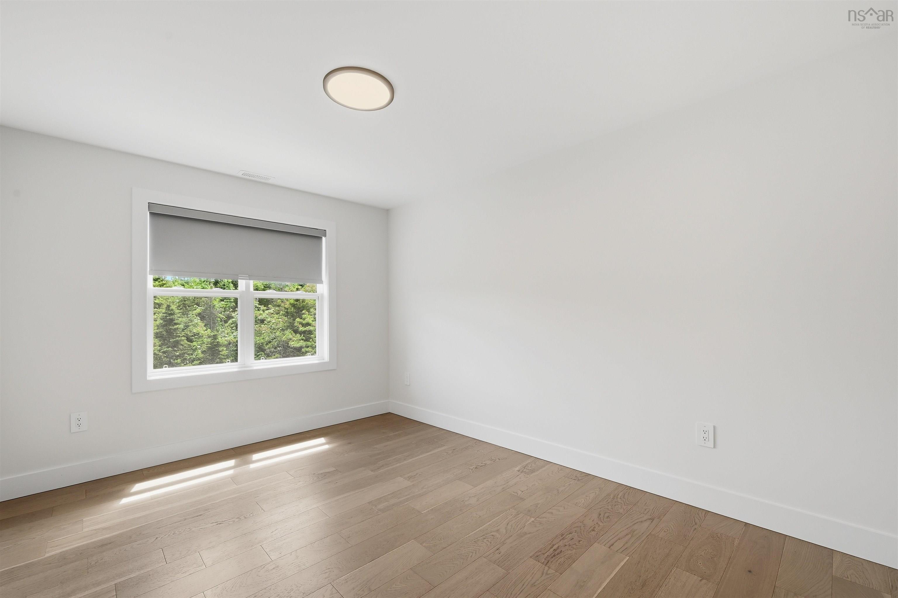$794,900.00: 16 Trekker Drive, Bedford