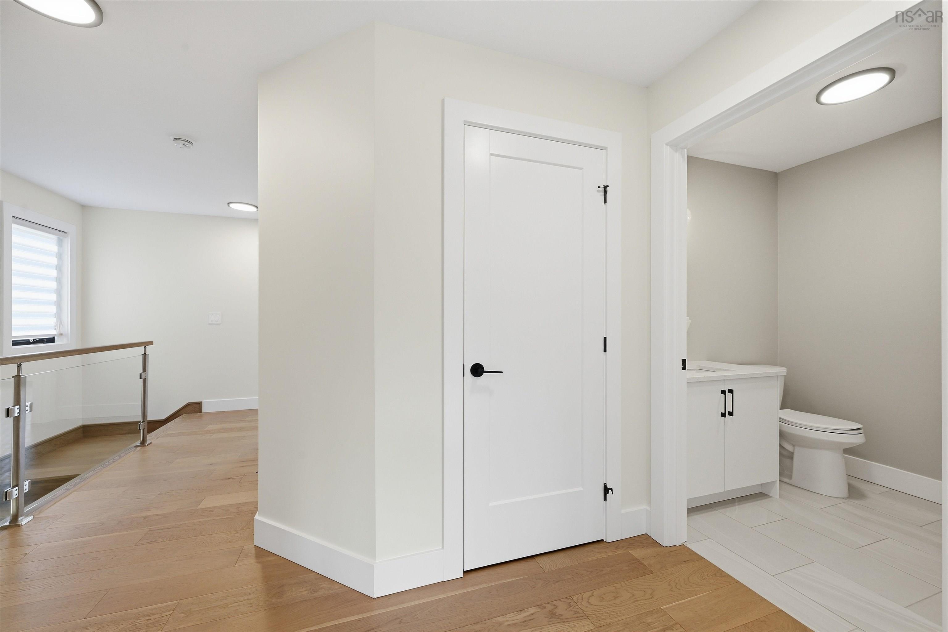 $794,900.00: 16 Trekker Drive, Bedford