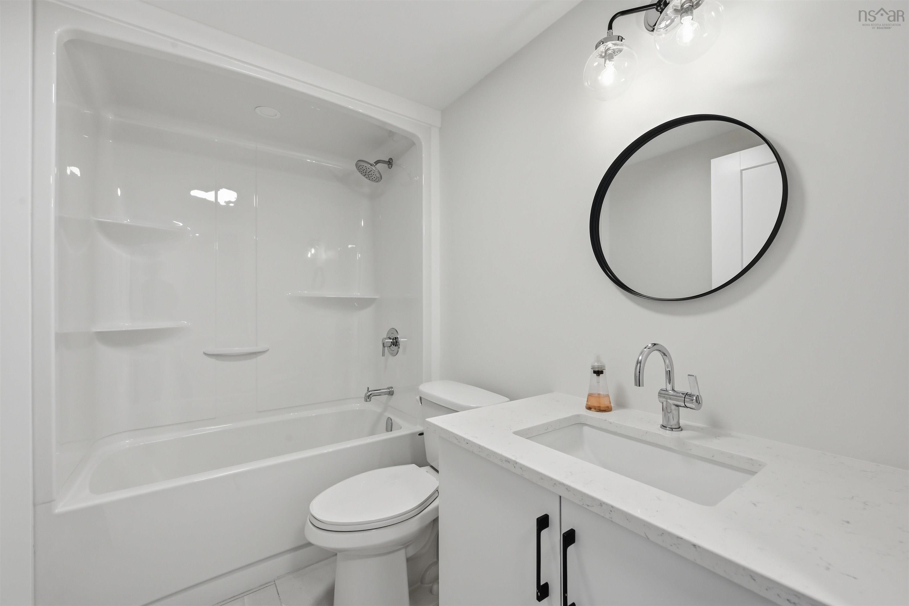 $794,900.00: 16 Trekker Drive, Bedford