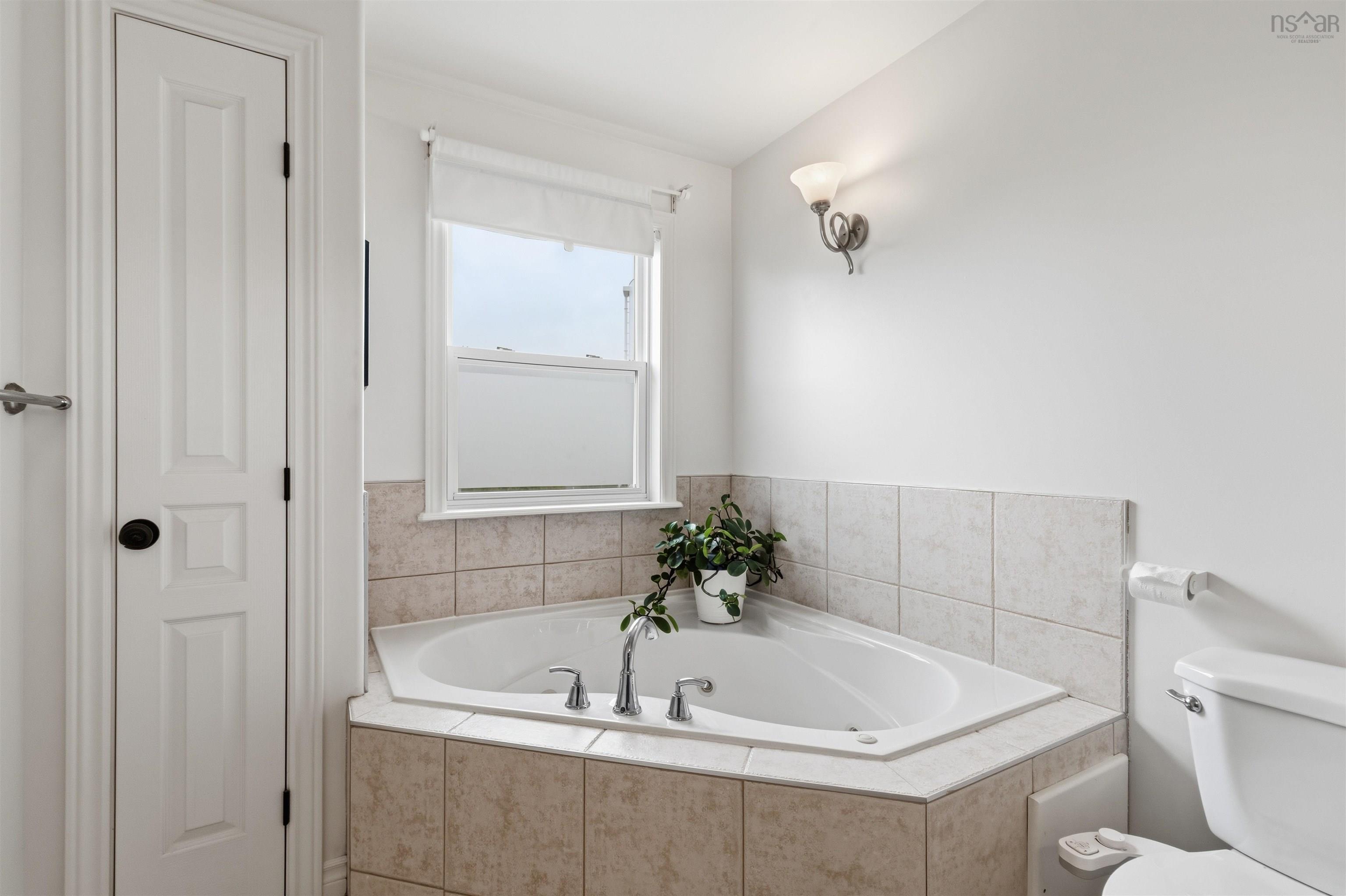 $564,900.00: 202 Transom Drive, Halifax