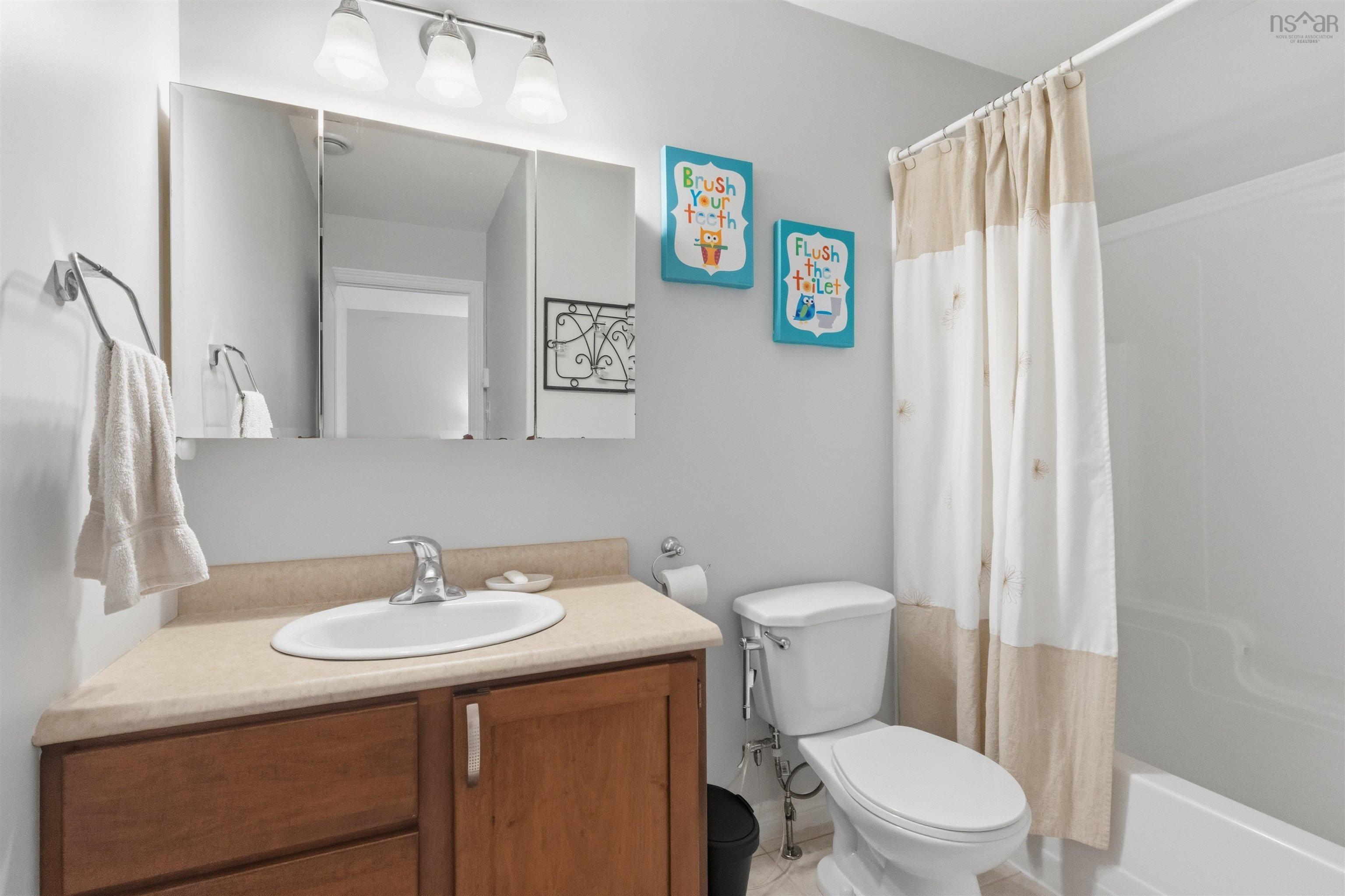 $564,900.00: 202 Transom Drive, Halifax