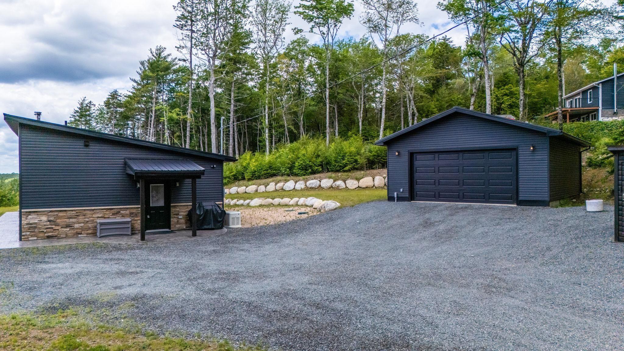 $599,000.00: 67 Uhlman Point Road, Molega North