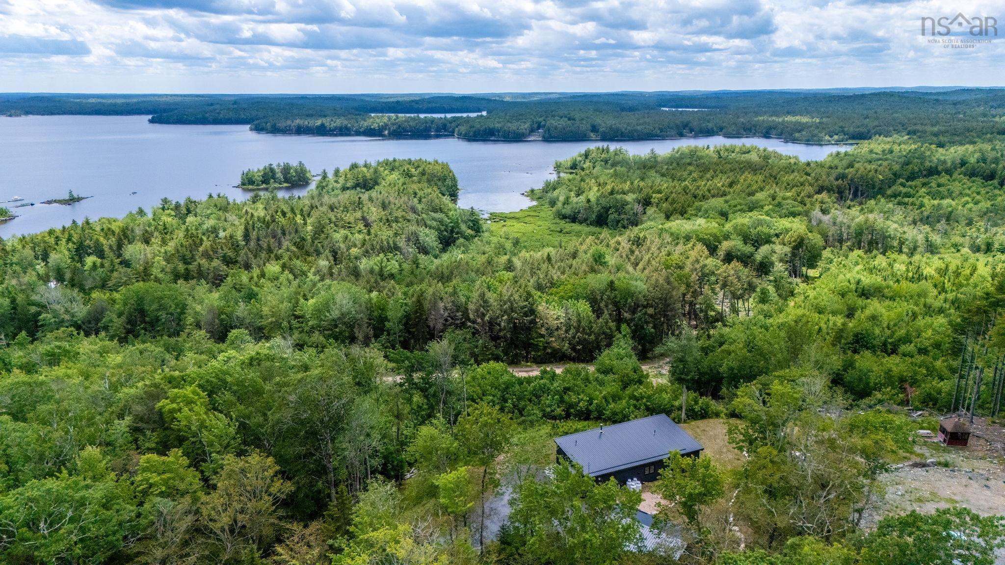 $599,000.00: 67 Uhlman Point Road, Molega North