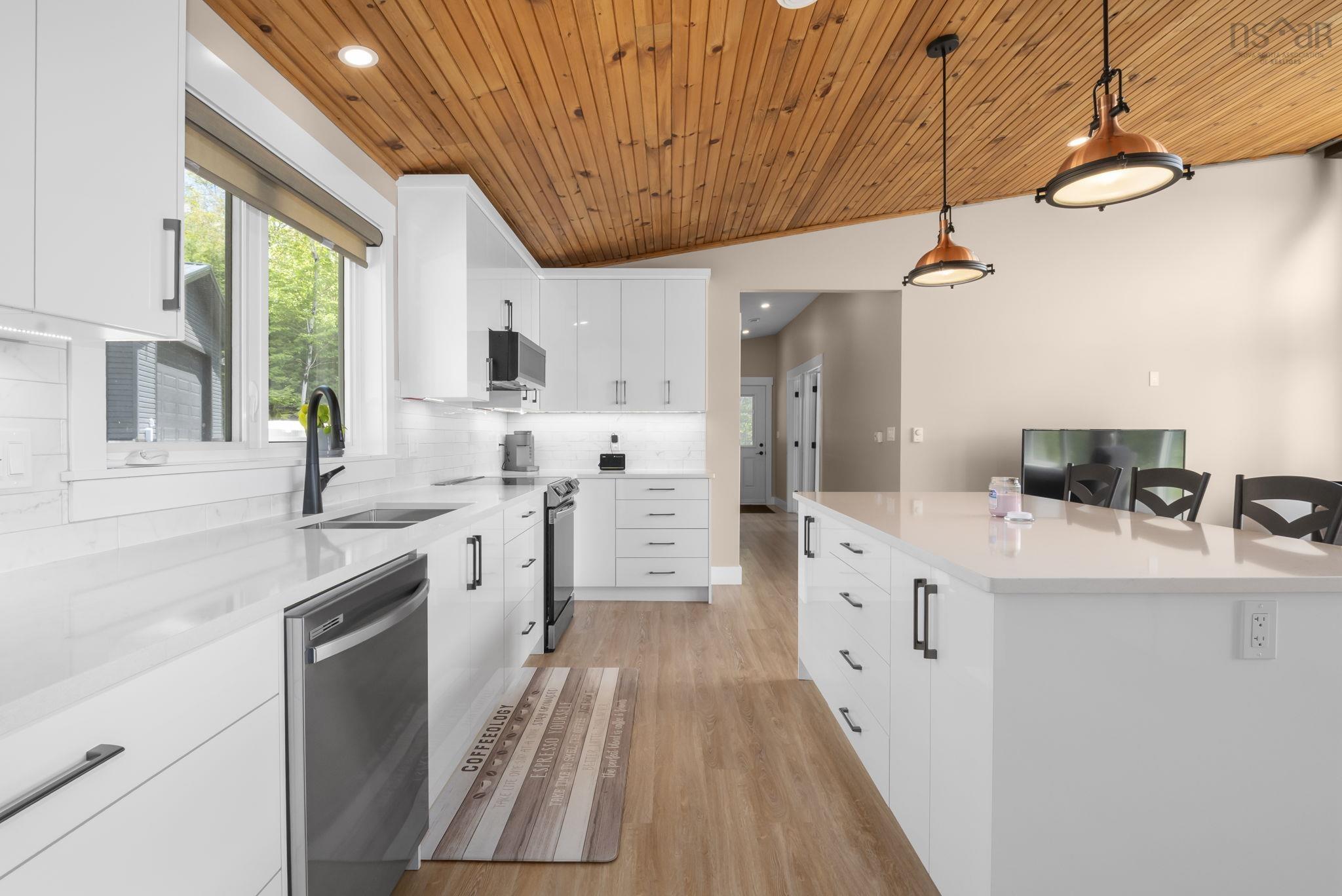 $599,000.00: 67 Uhlman Point Road, Molega North
