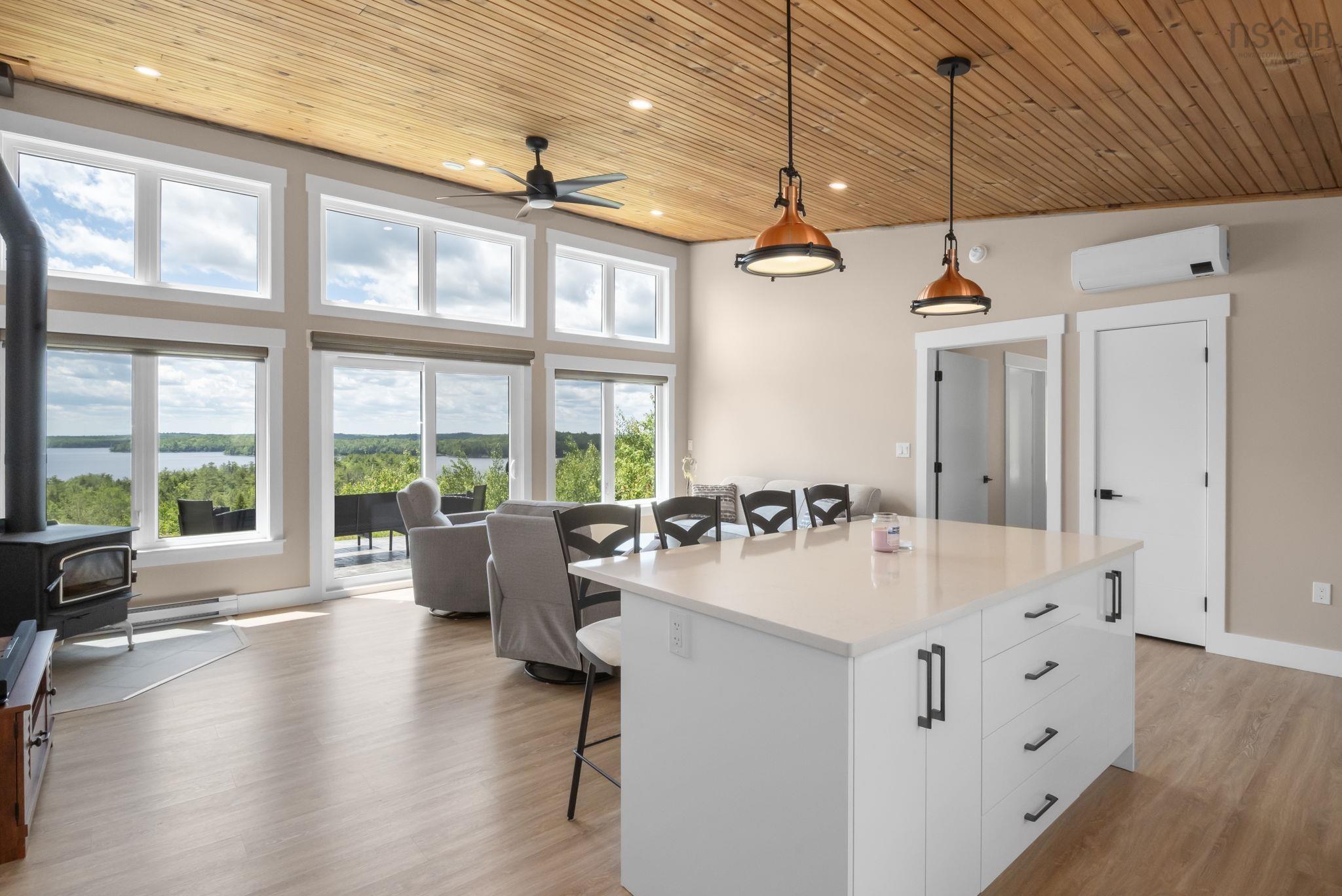 $599,000.00: 67 Uhlman Point Road, Molega North