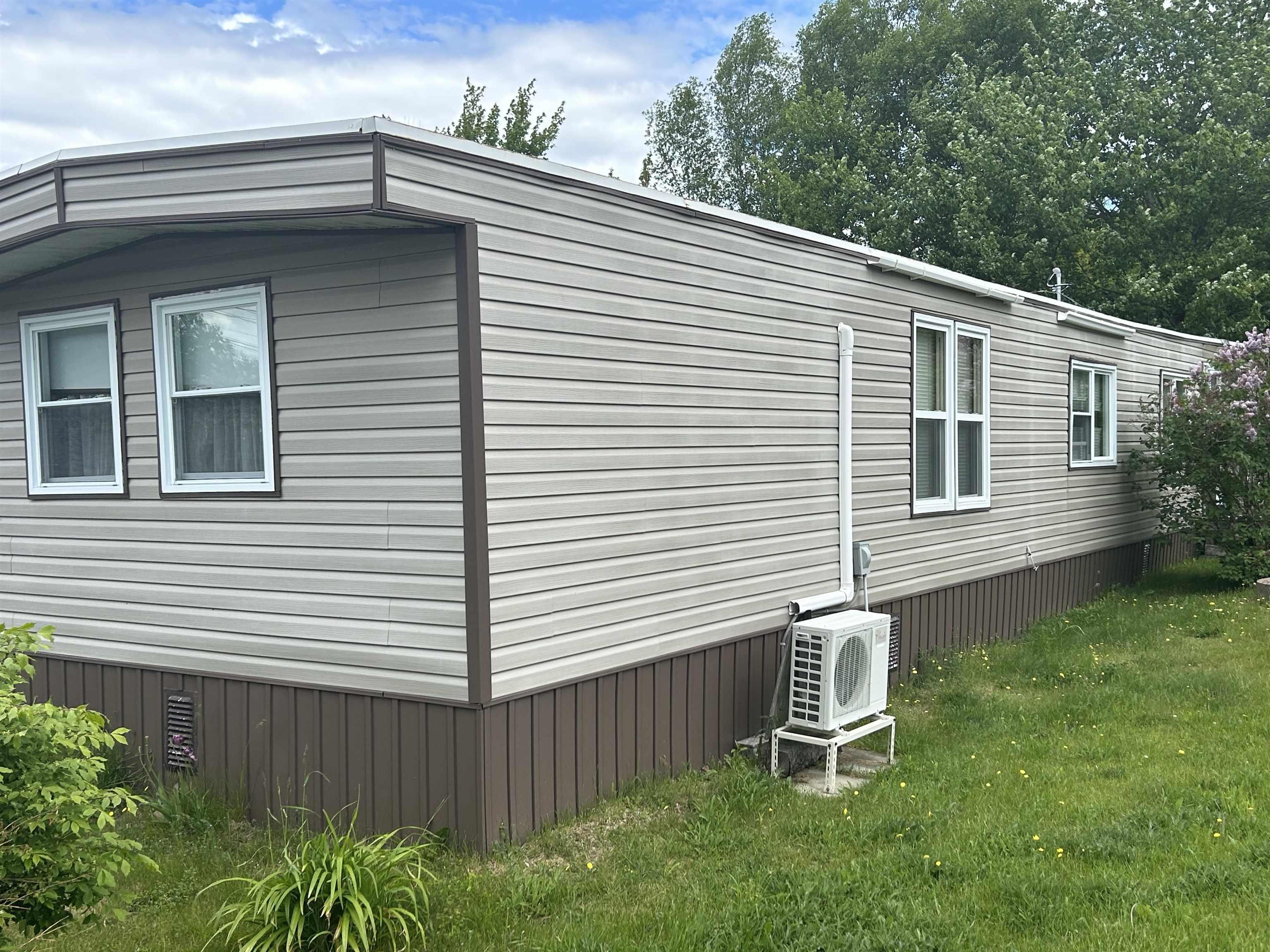 $109,900.00: 128 Second Street, Howie Centre