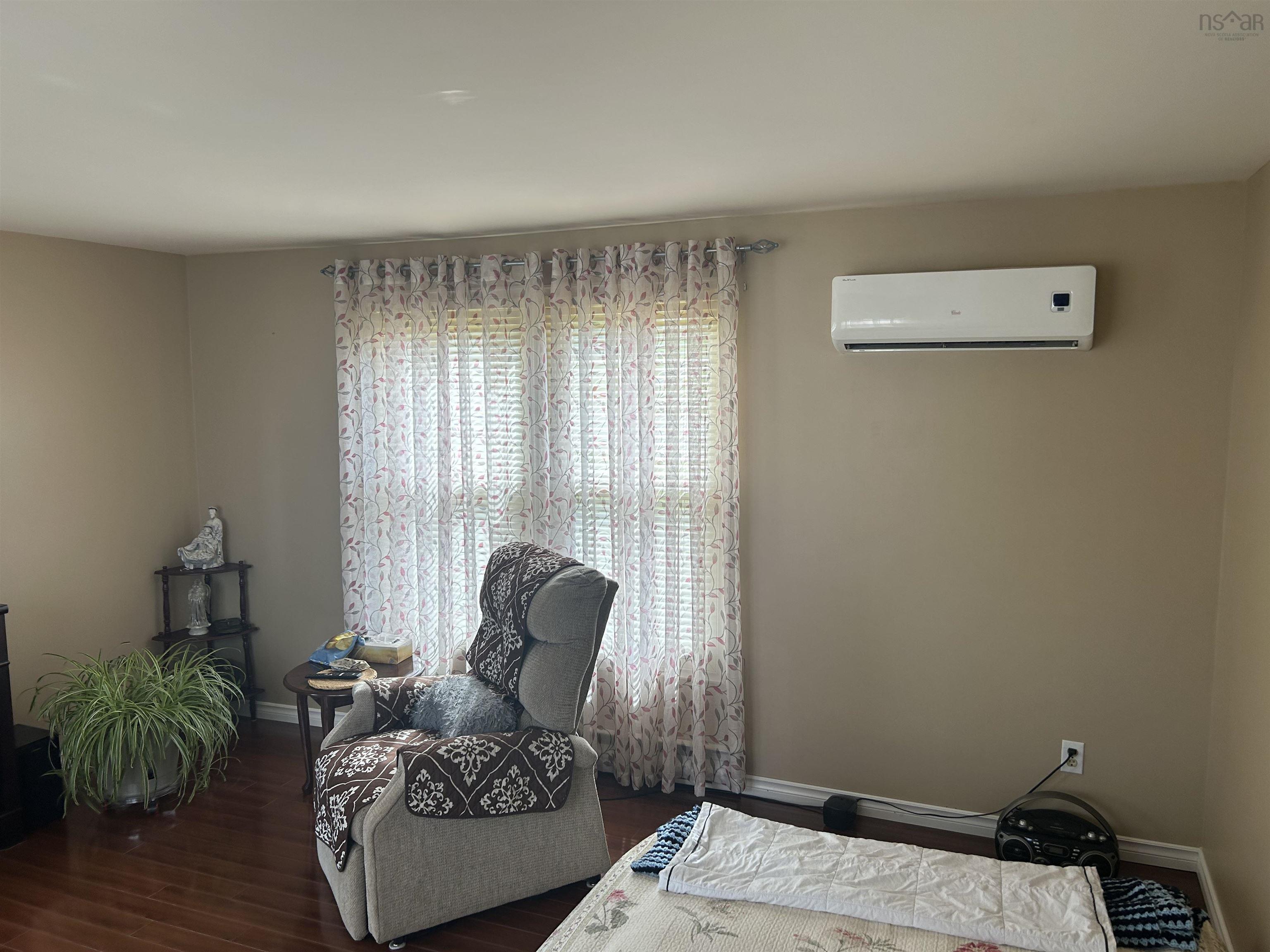 $109,900.00: 128 Second Street, Howie Centre