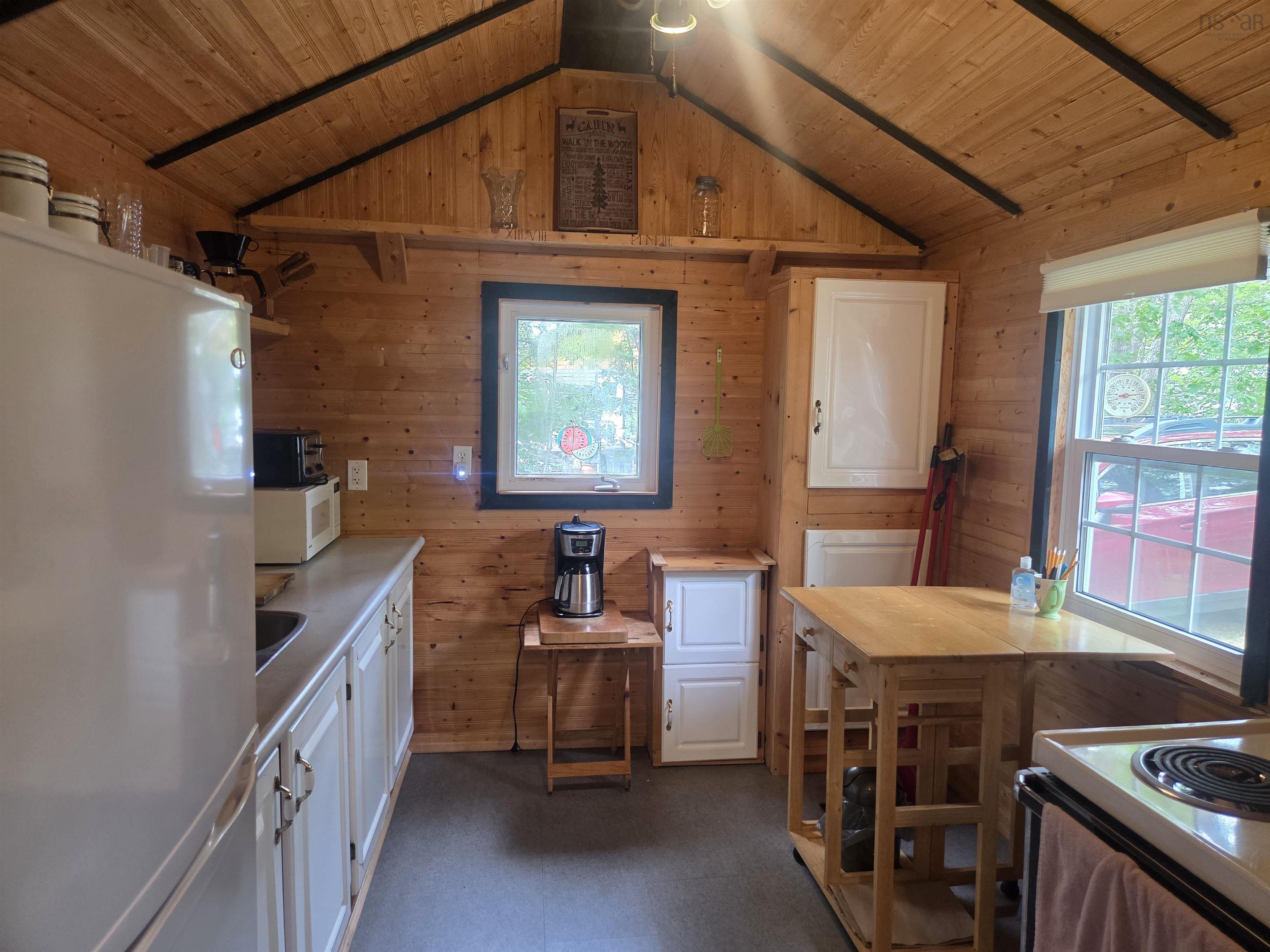 $175,000.00: 58 Sandy Point Road, West Springhill