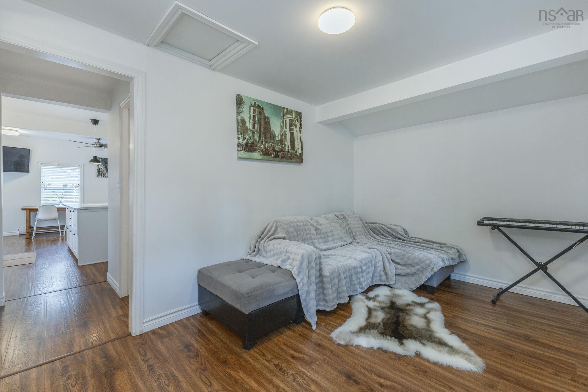$299,900.00: 58 Centre Street, Truro