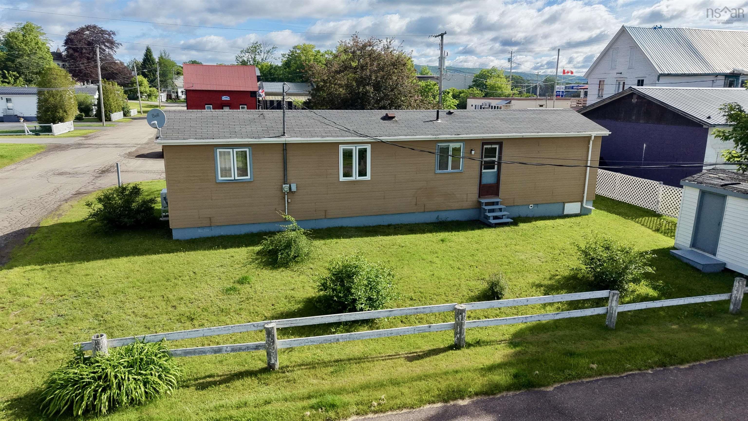 $149,000.00: 4 James Street, Parrsboro