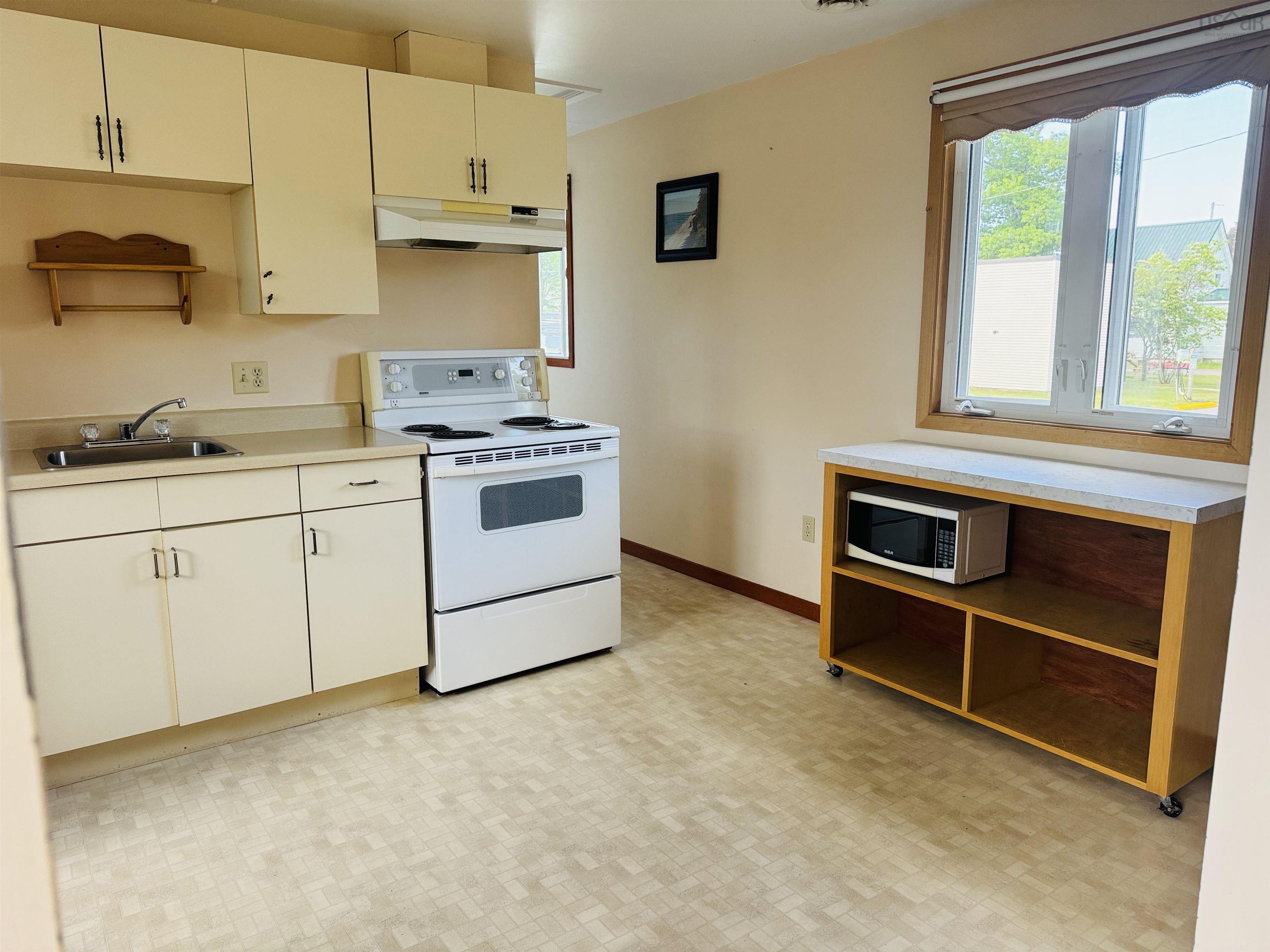 $149,000.00: 4 James Street, Parrsboro