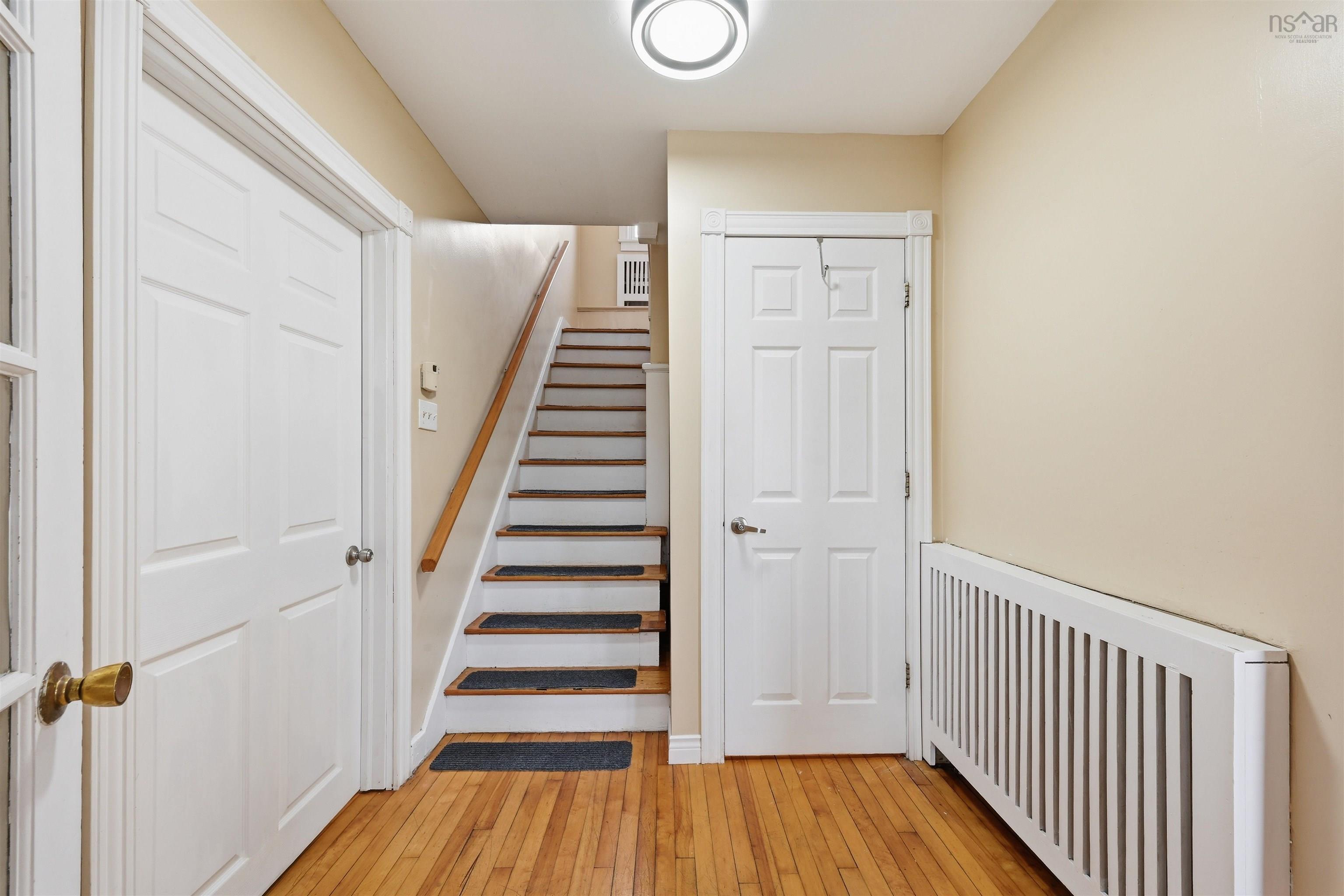 $839,900.00: 7091/7093 Bayers Road, Halifax