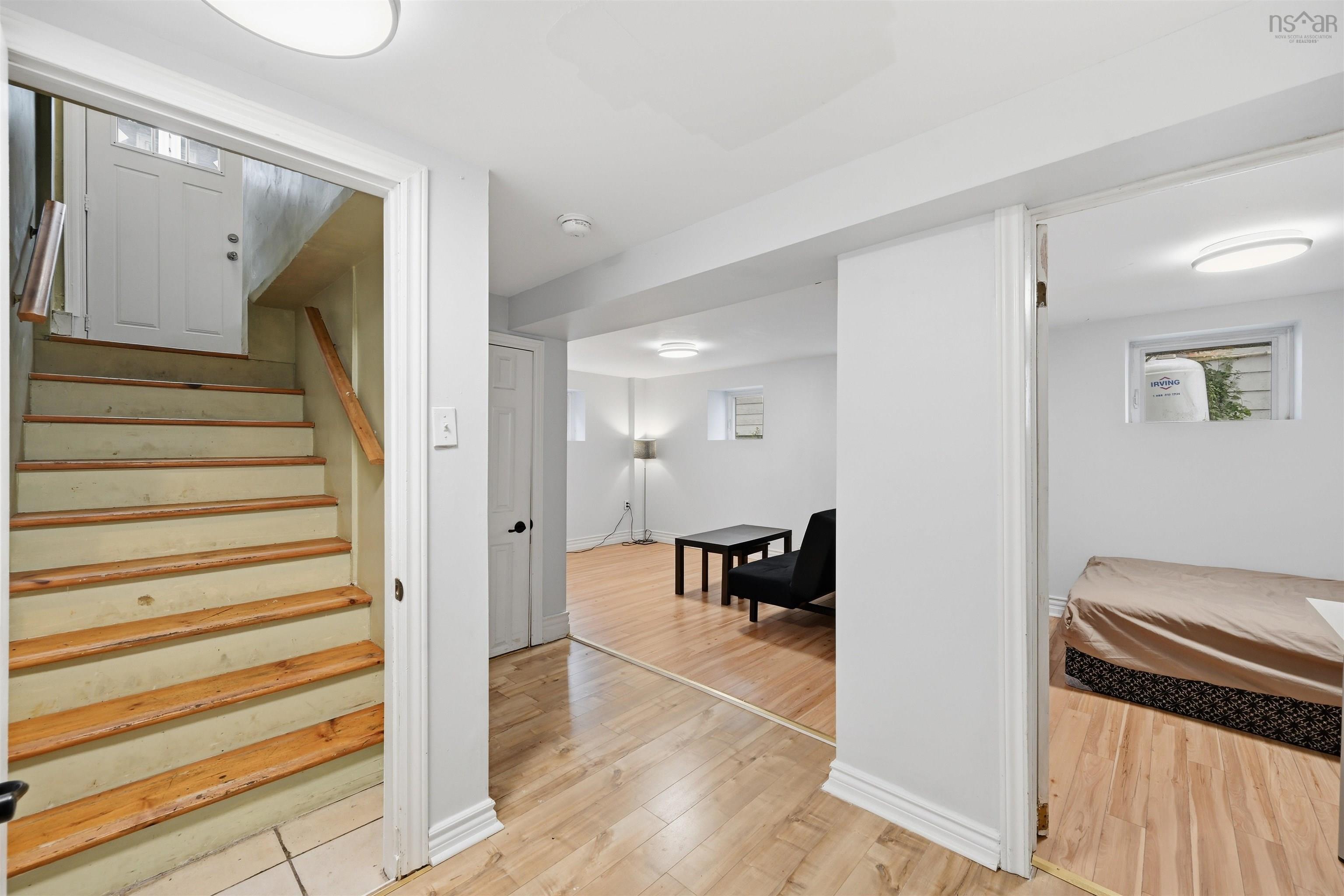 $839,900.00: 7091/7093 Bayers Road, Halifax