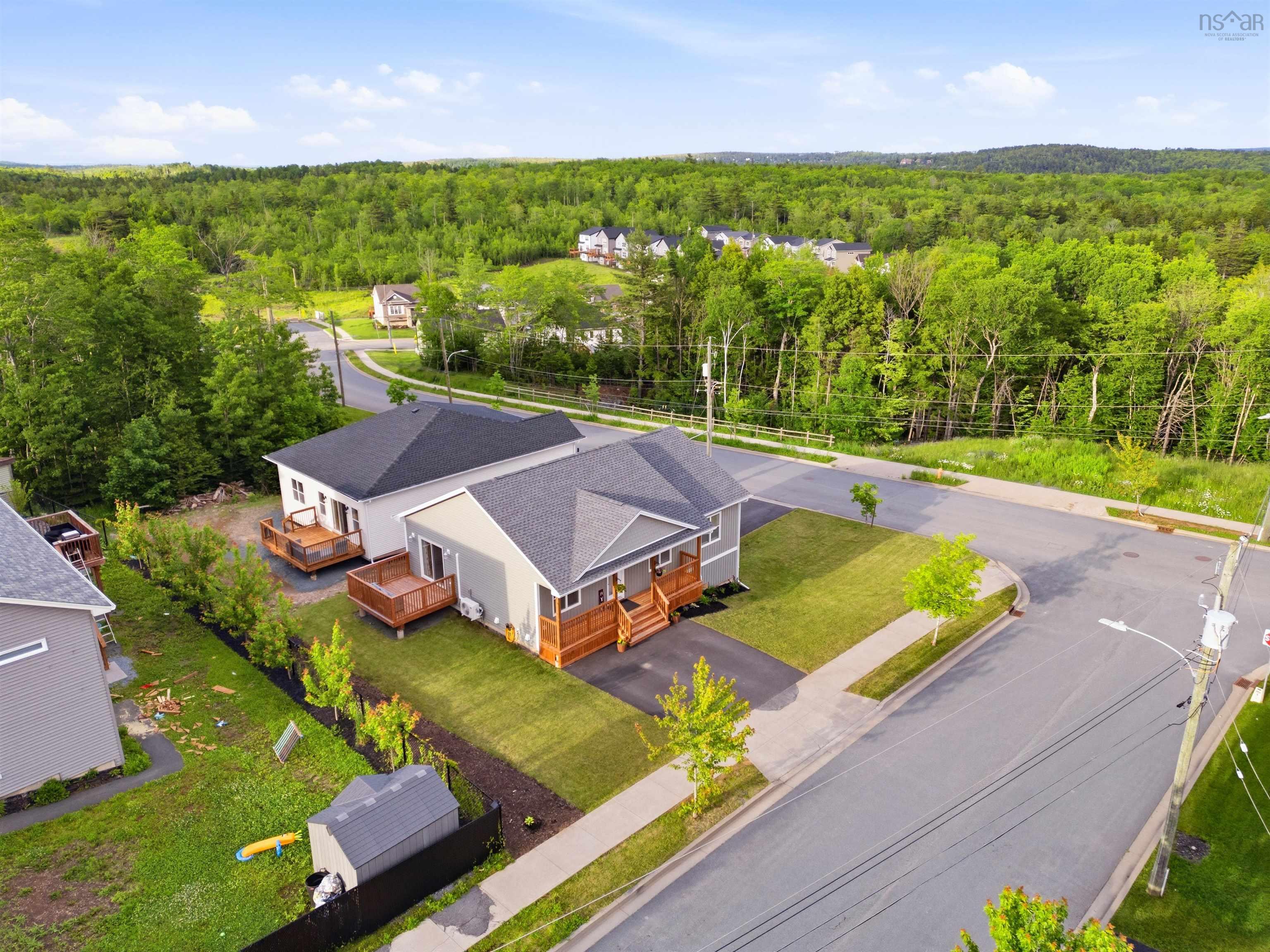 $664,900.00: 7 Splinter Court, Beaver Bank