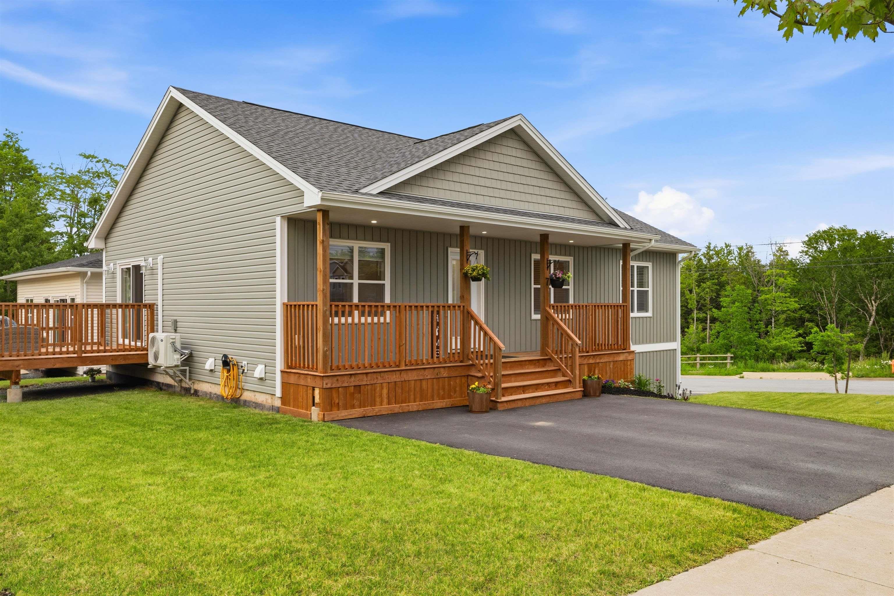 $664,900.00: 7 Splinter Court, Beaver Bank