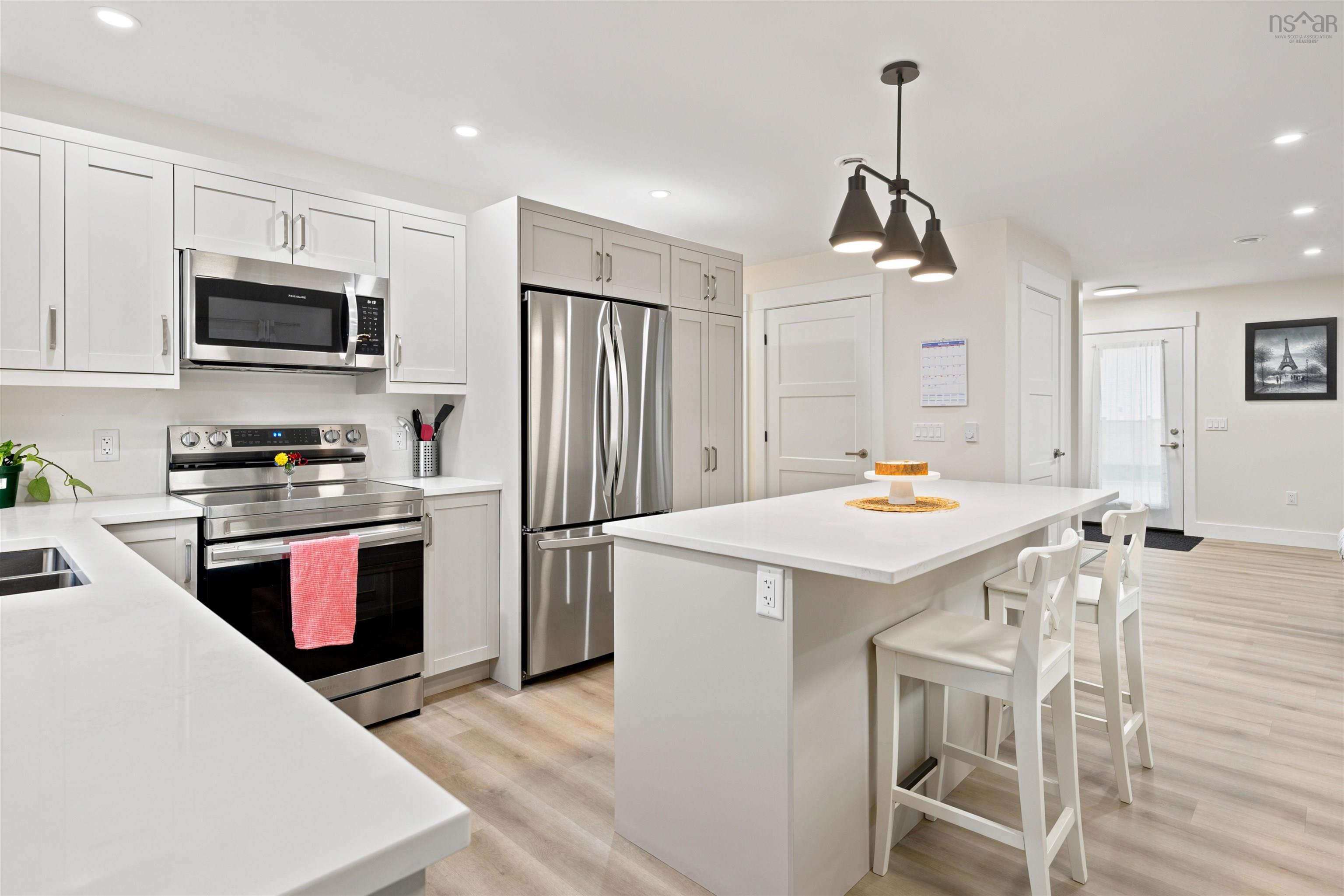 $664,900.00: 7 Splinter Court, Beaver Bank