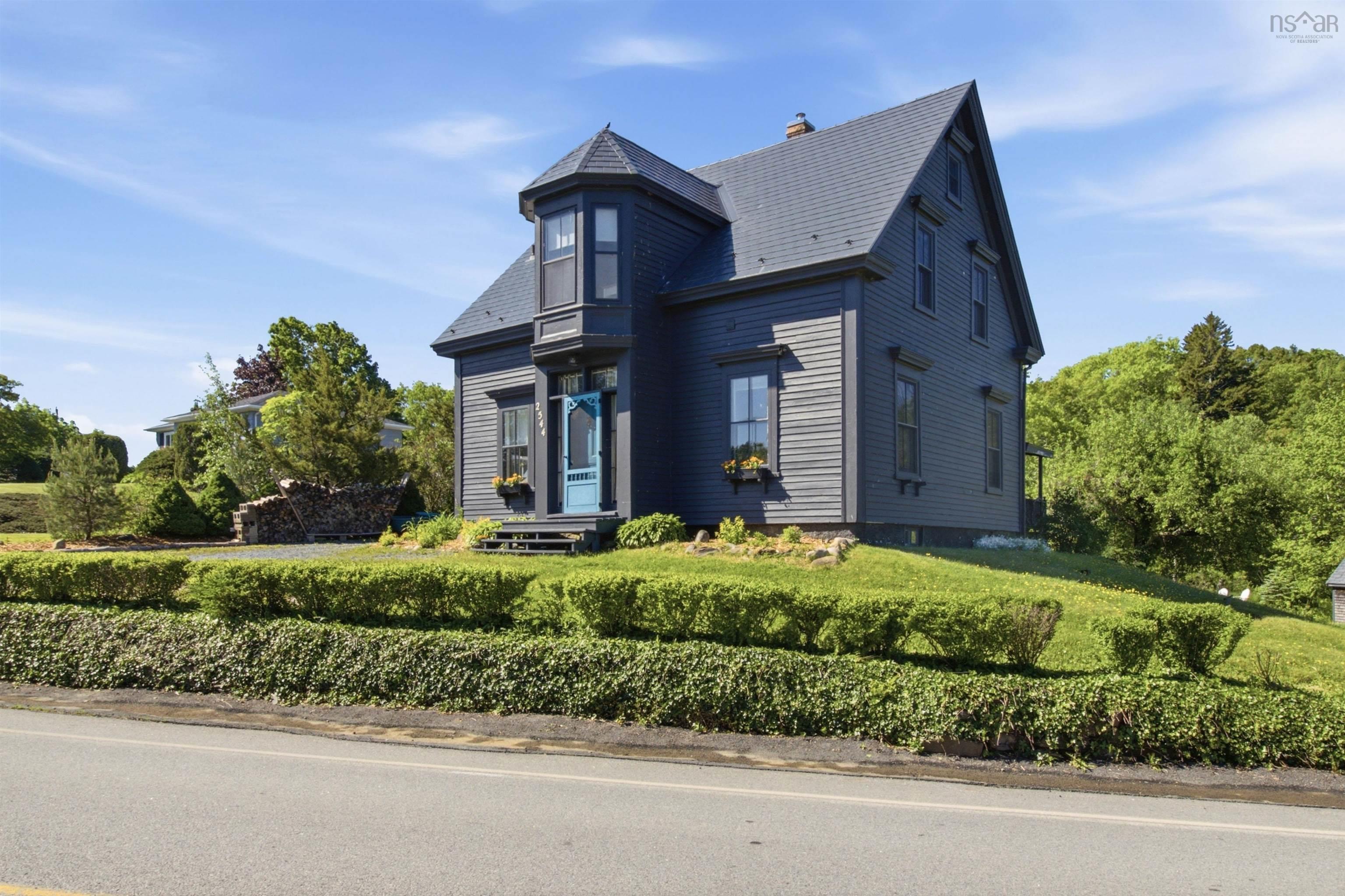 $599,900.00: 2544 Highway 332, Bayport