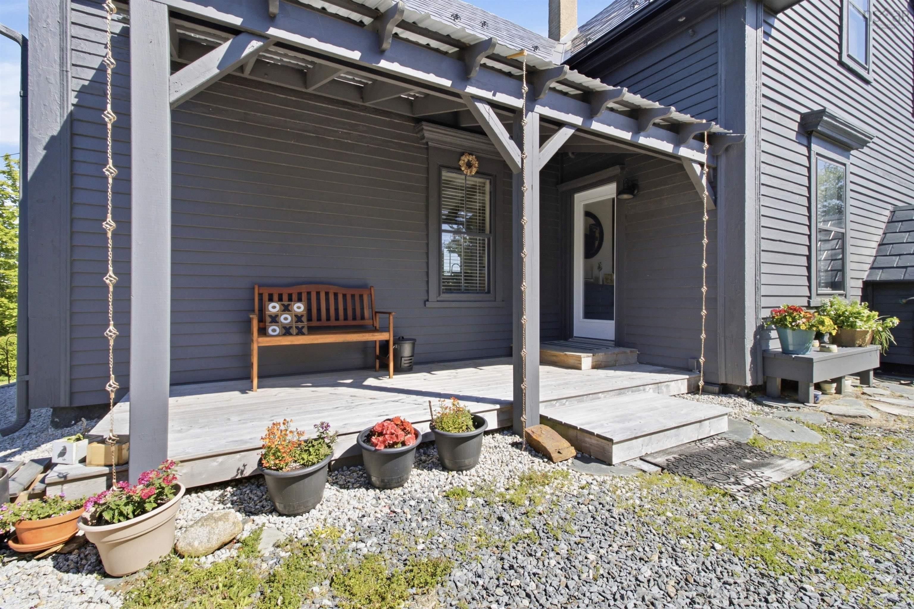 $599,900.00: 2544 Highway 332, Bayport