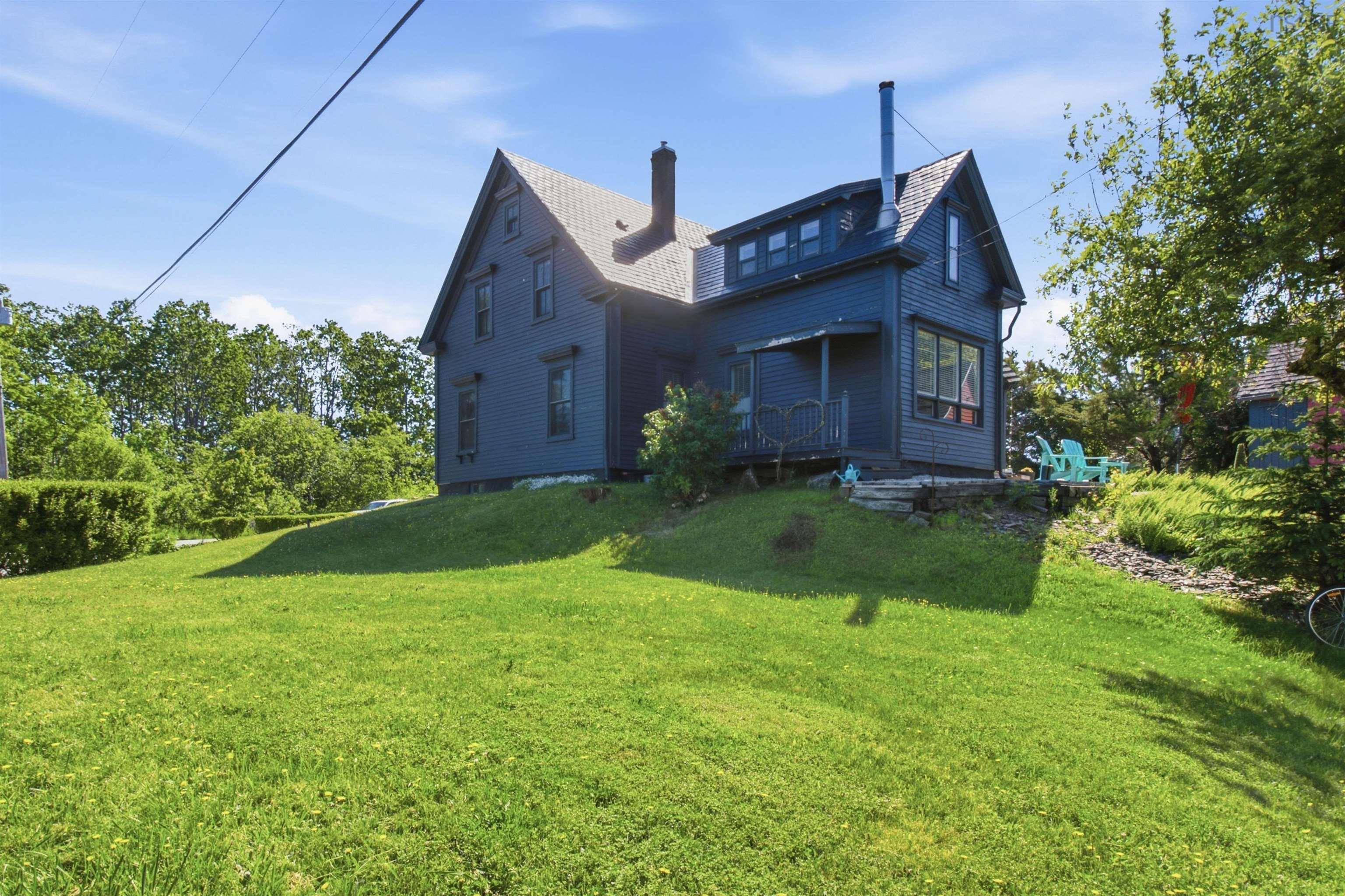 $599,900.00: 2544 Highway 332, Bayport