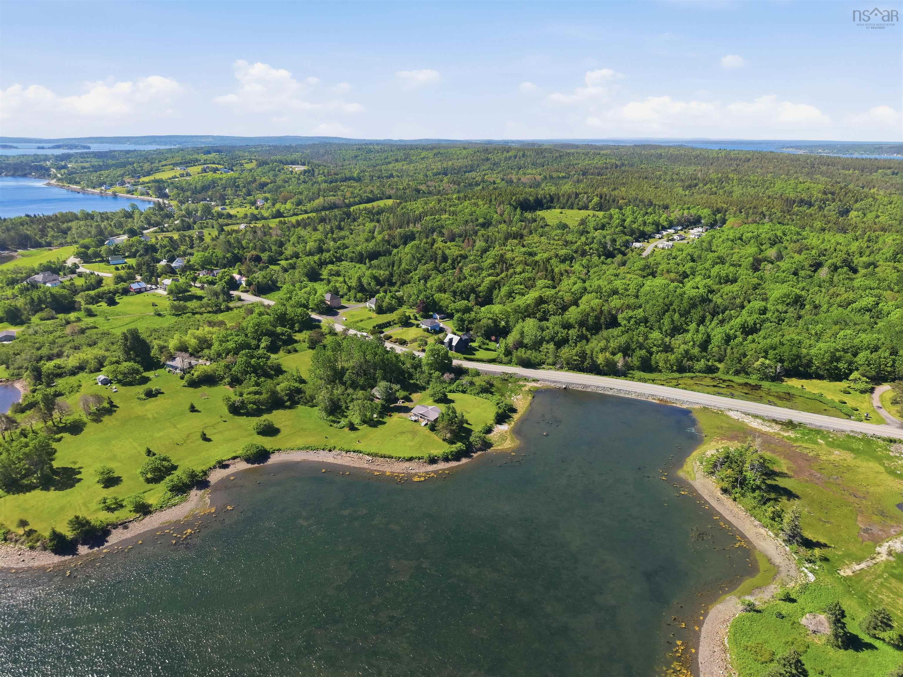 $599,900.00: 2544 Highway 332, Bayport