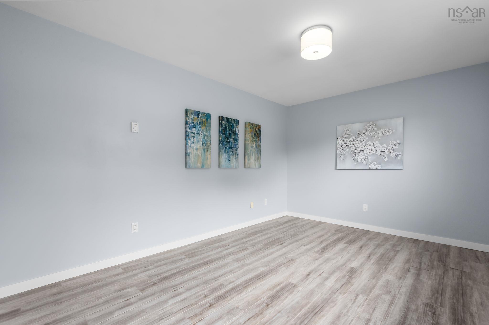 $499,900.00: 1021 1023 Marie Crescent, Kentville
