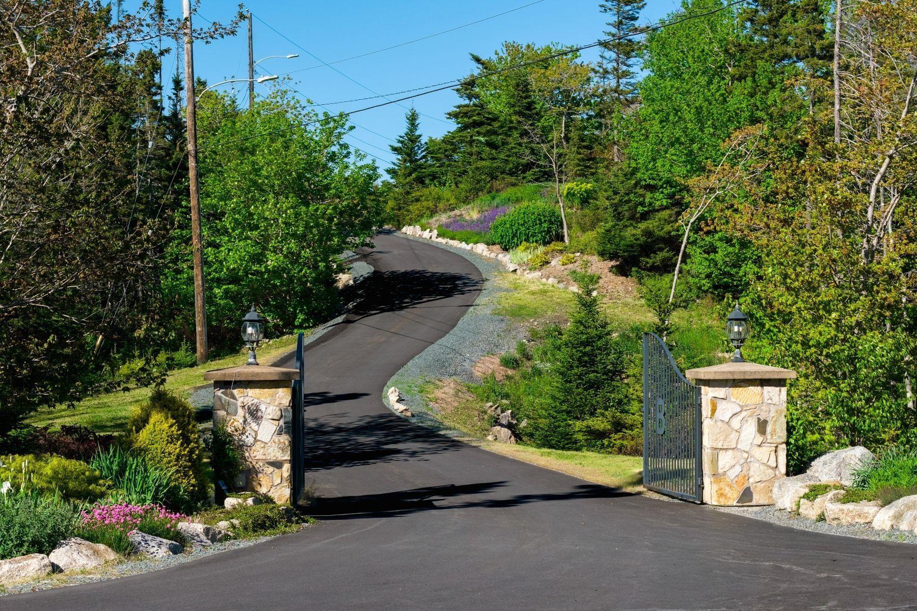 $3,100,000.00: 388 Ketch Harbour Road, Halibut Bay