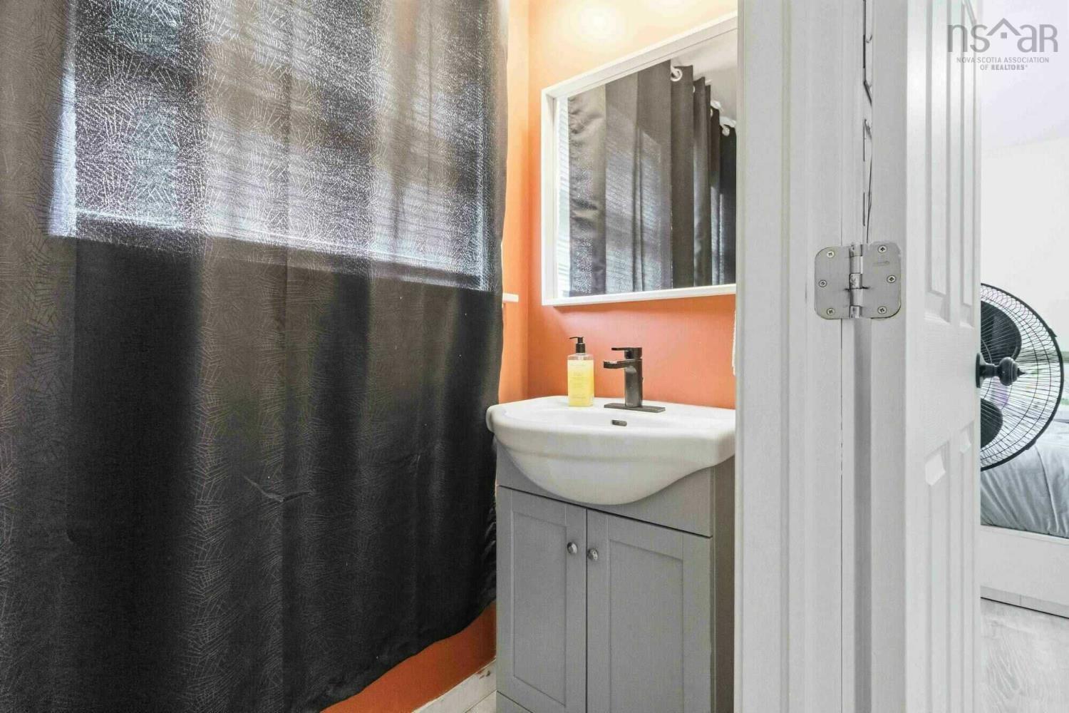 $439,900.00: 38 Dawson Street, Bridgewater
