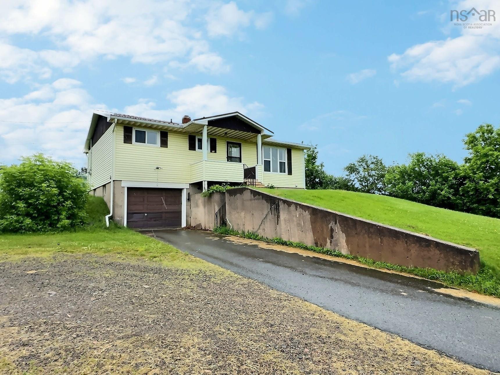$329,900.00: 56 Lower Truro Road, Lower Truro