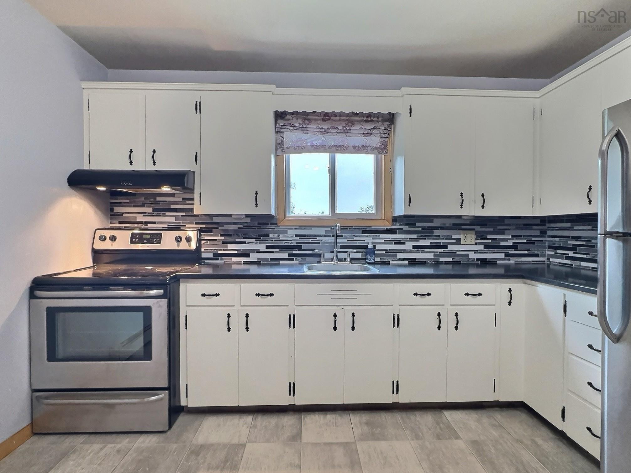 $329,900.00: 56 Lower Truro Road, Lower Truro