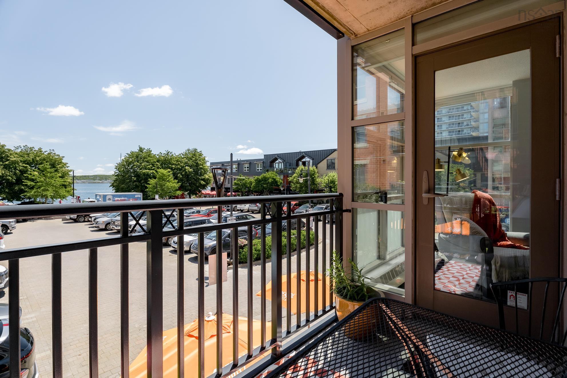 $794,000.00: 228 1477 Lower Water Street, Halifax