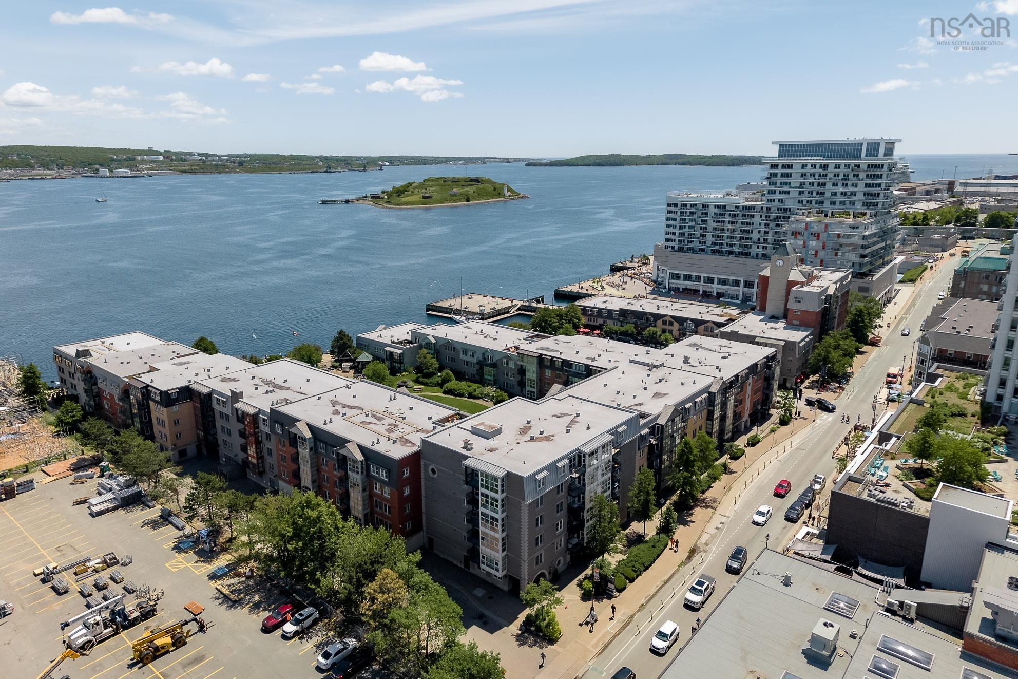 $794,000.00: 228 1477 Lower Water Street, Halifax