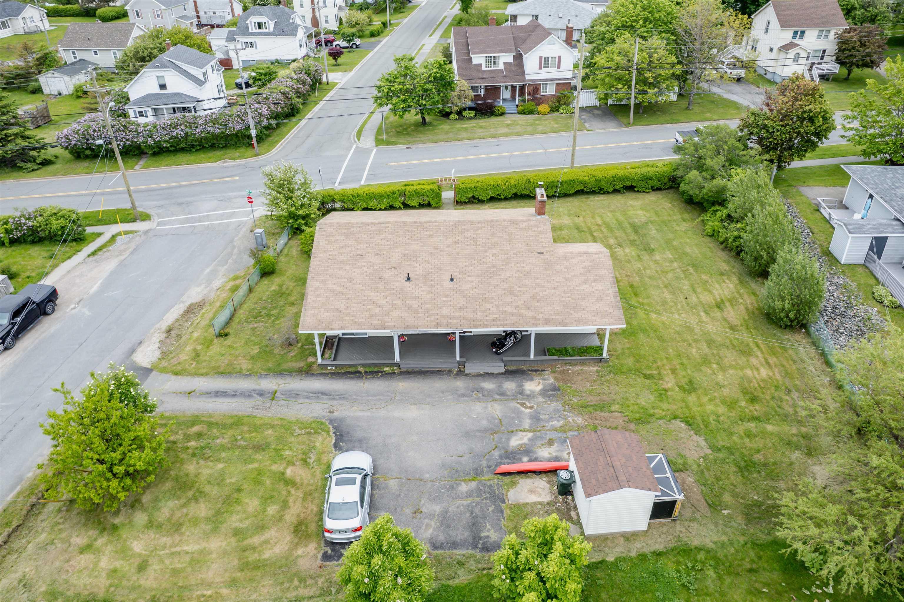 $299,900.00: 112 South Street, Glace Bay
