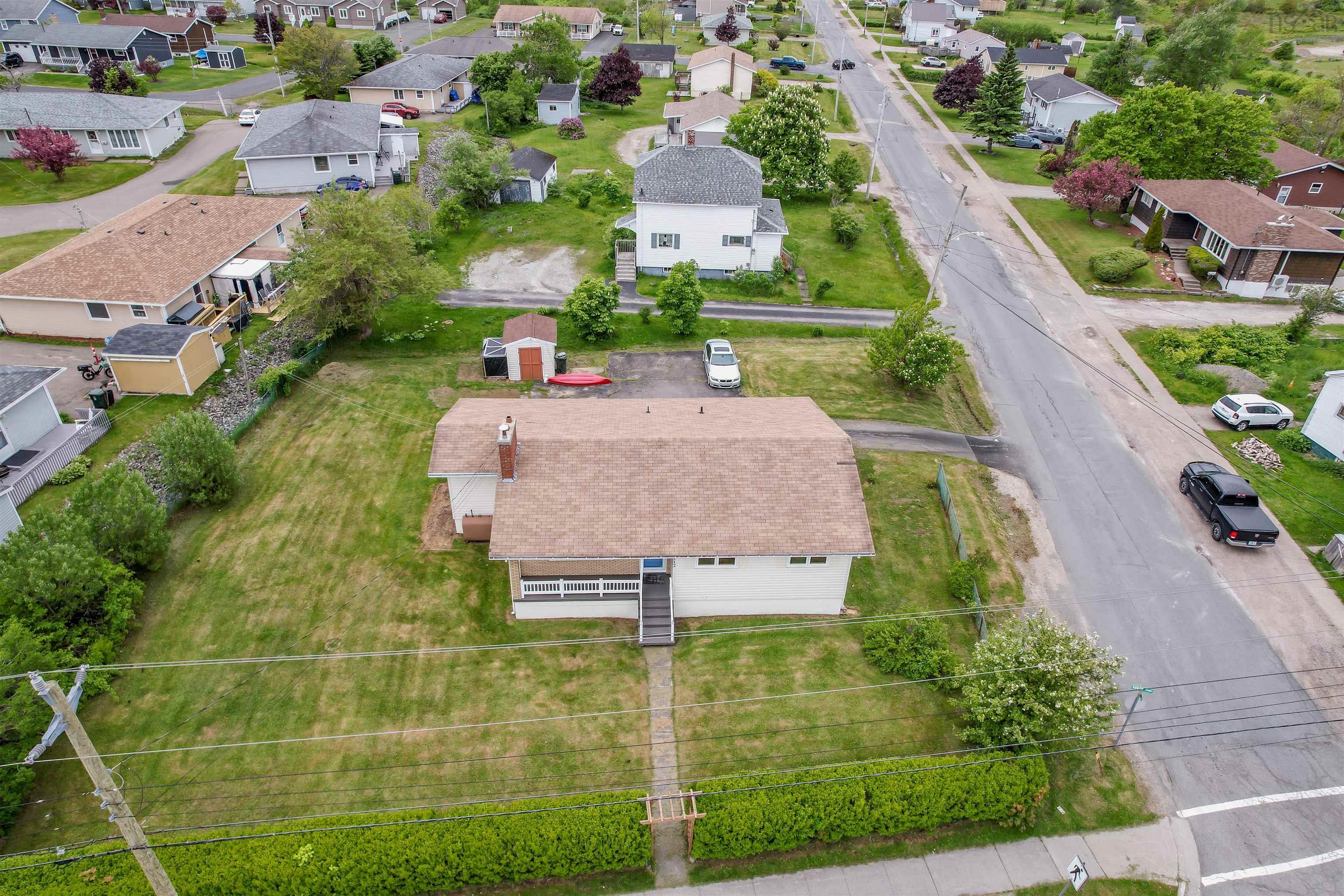 $299,900.00: 112 South Street, Glace Bay