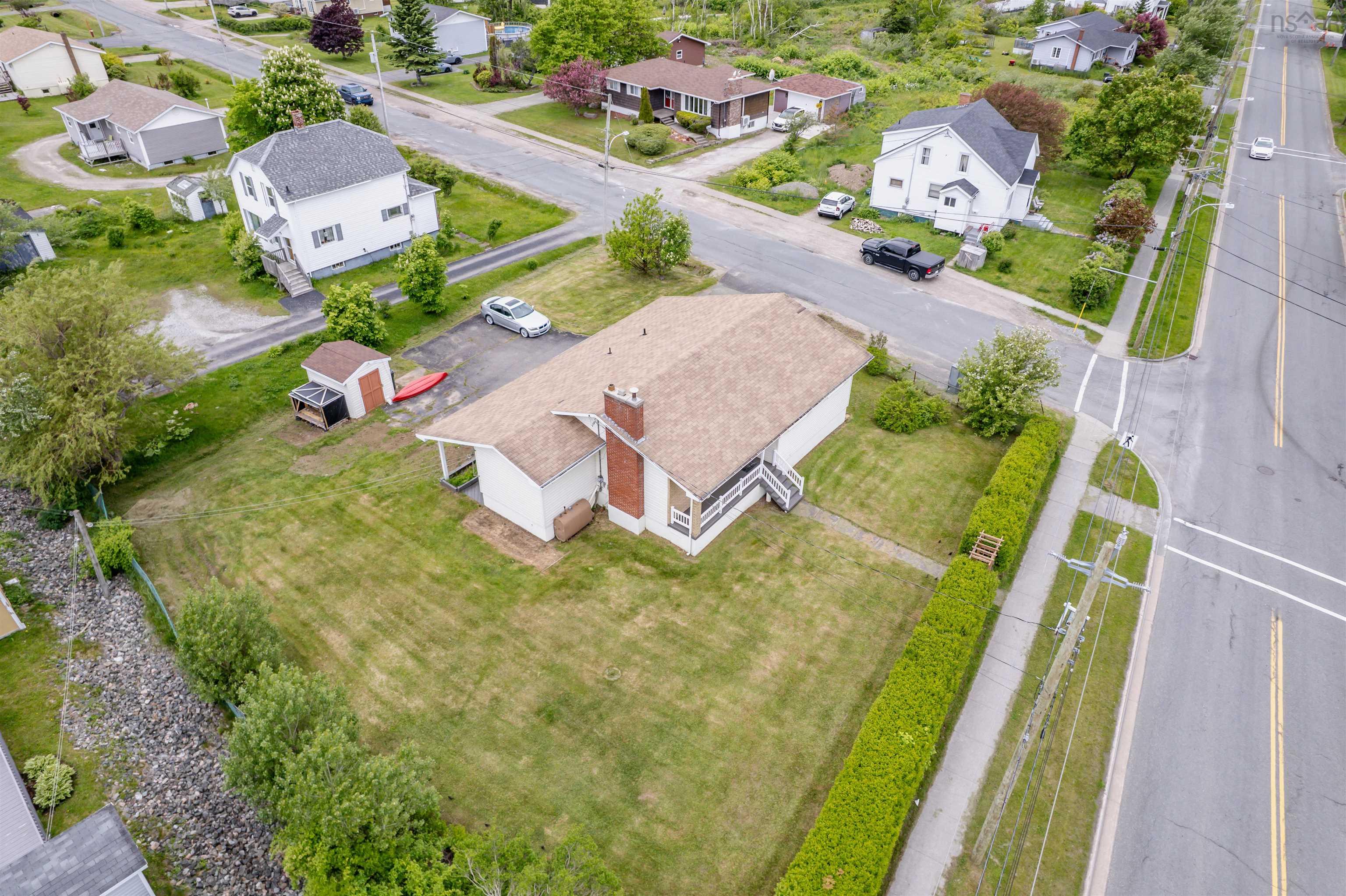 $299,900.00: 112 South Street, Glace Bay