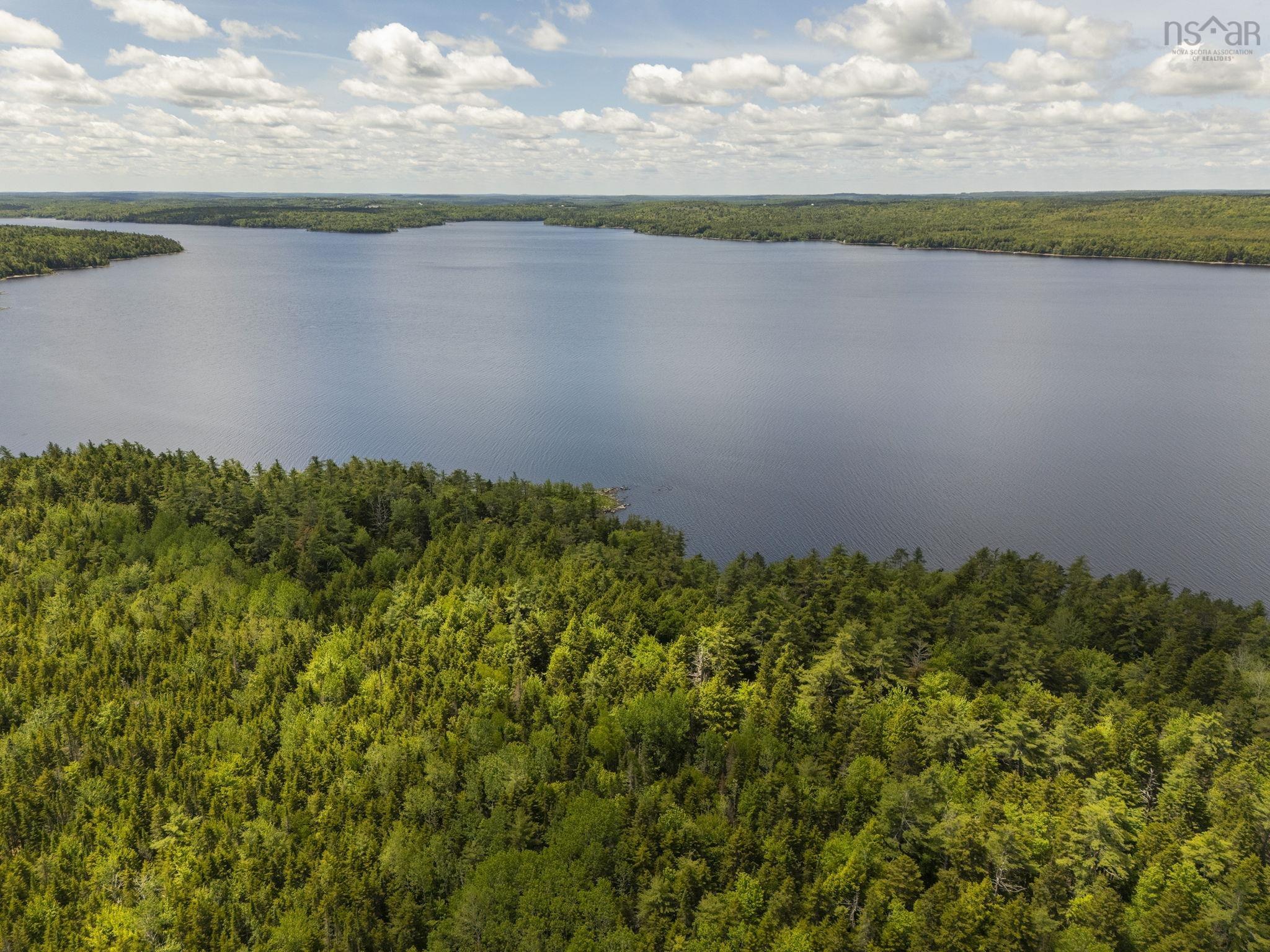 $425,000.00: 207 Middle Fork Road, Sherbrooke Lake
