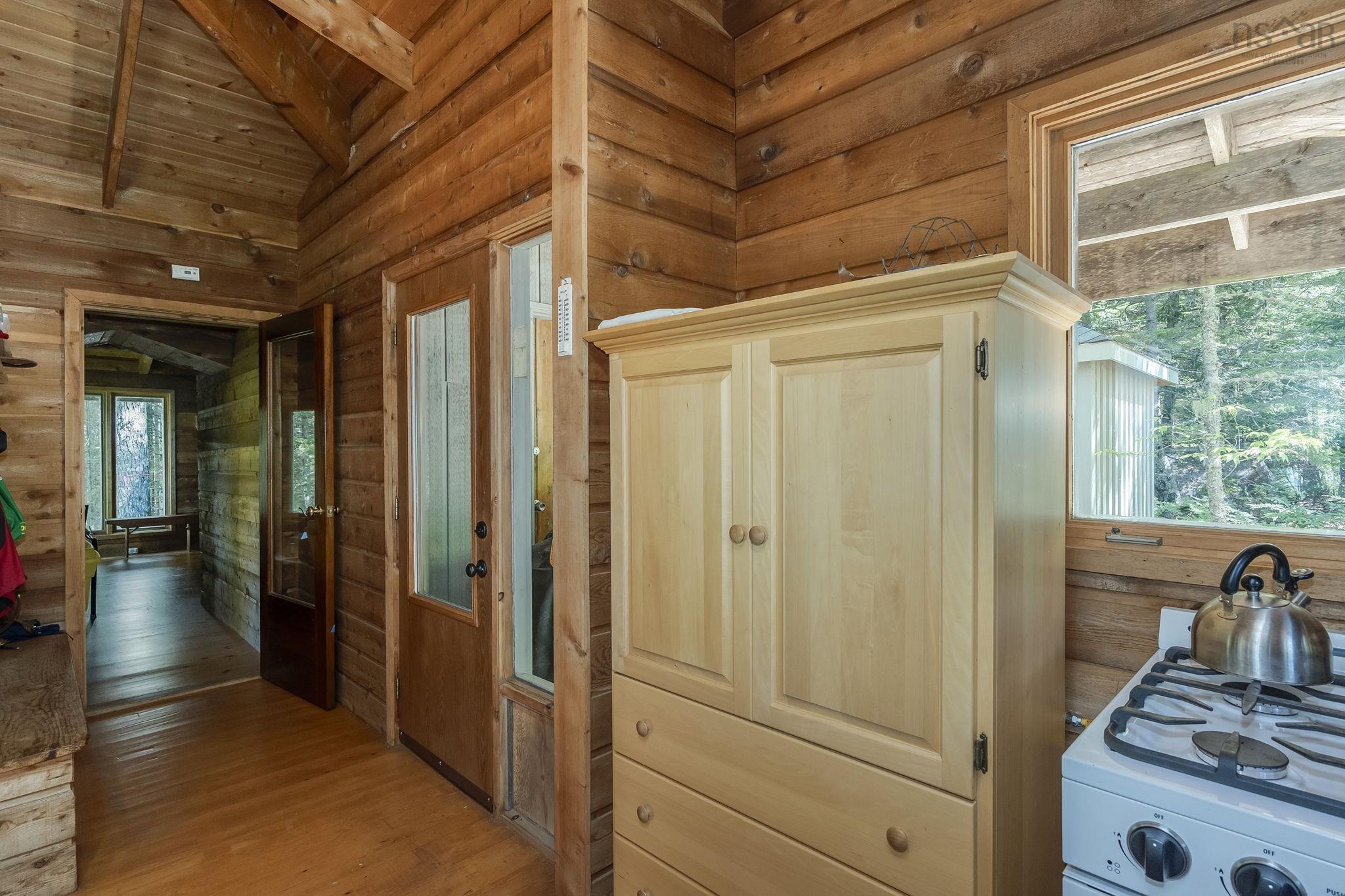 $425,000.00: 207 Middle Fork Road, Sherbrooke Lake