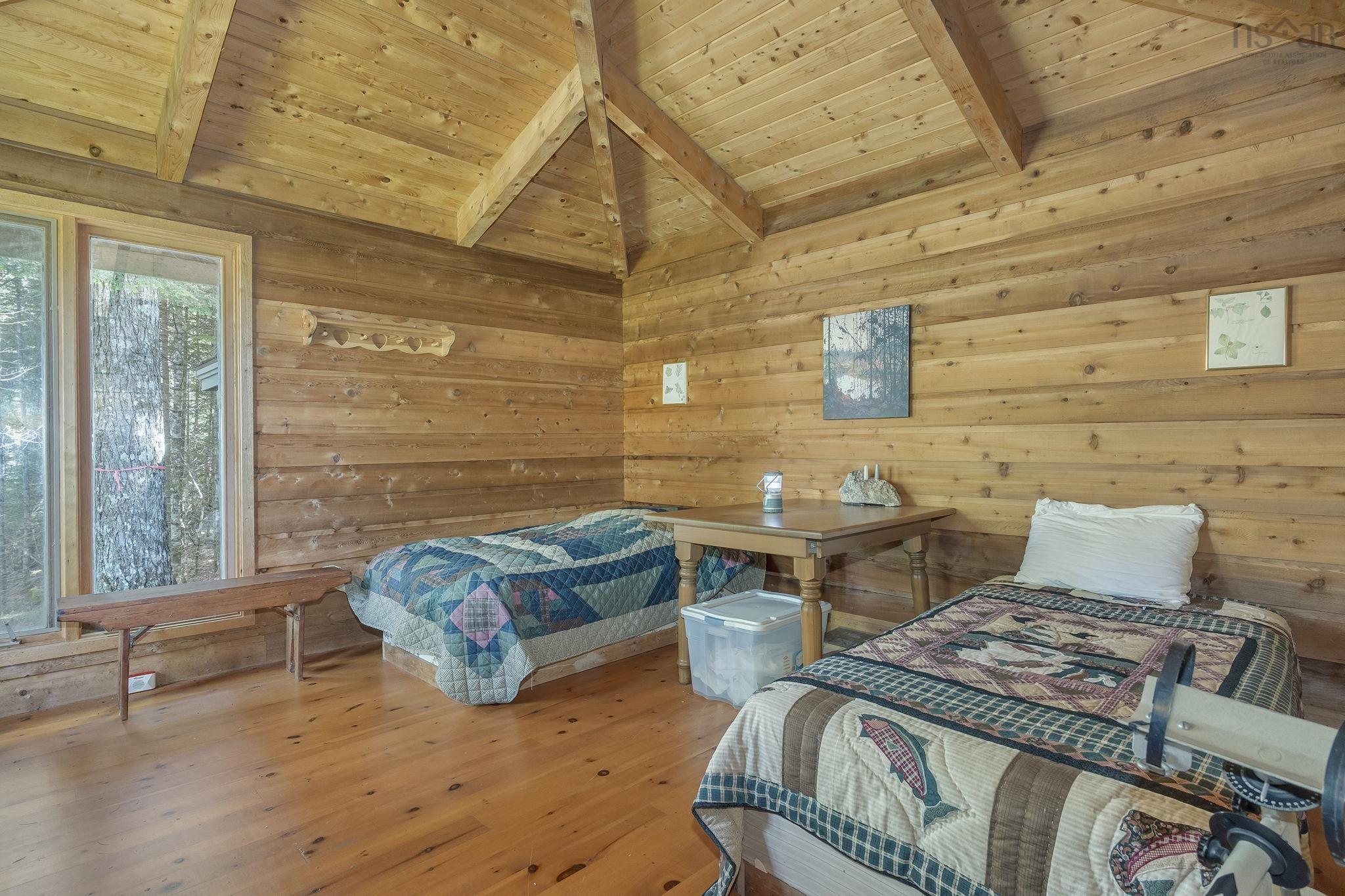 $425,000.00: 207 Middle Fork Road, Sherbrooke Lake