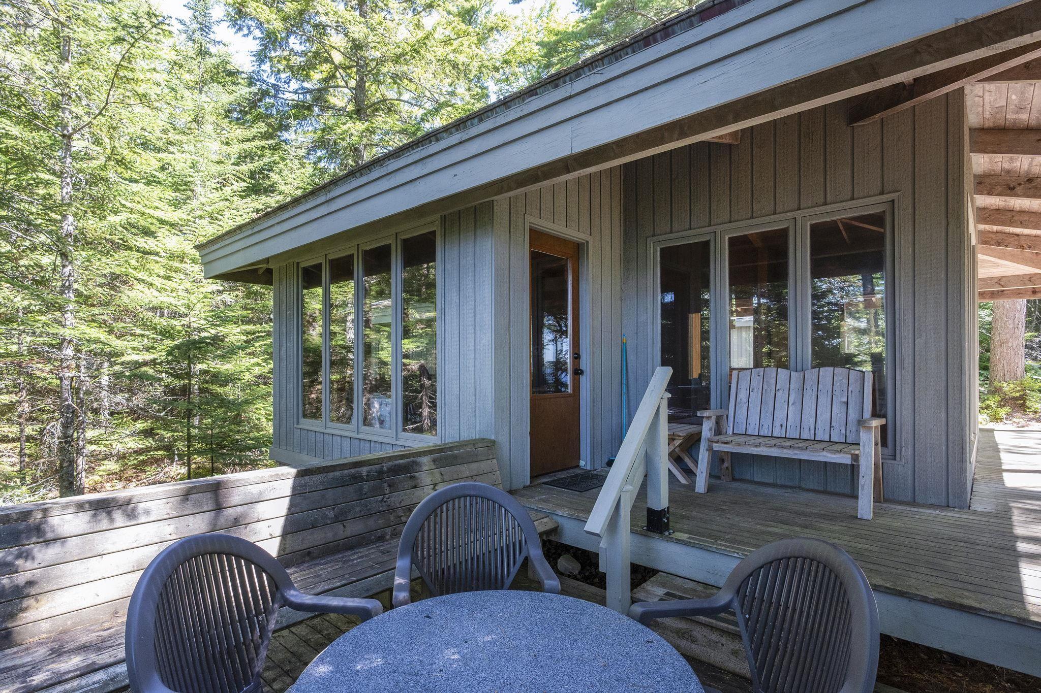 $425,000.00: 207 Middle Fork Road, Sherbrooke Lake