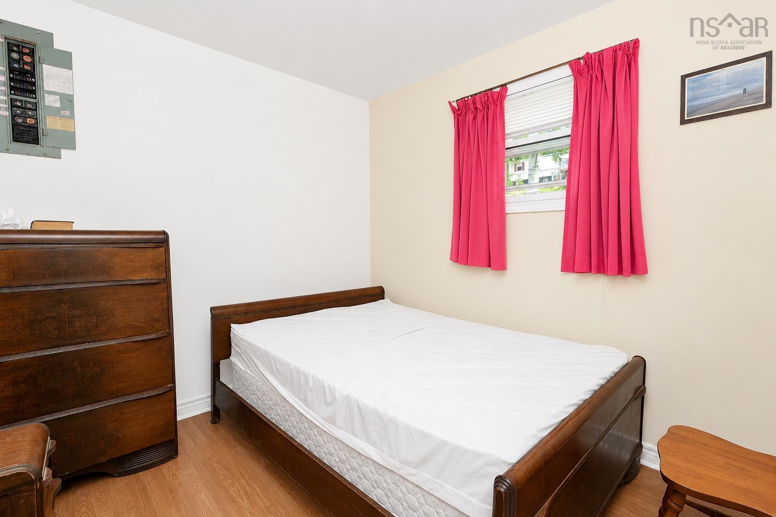 $395,000.00: 5636 East Bay Highway, Ben Eoin