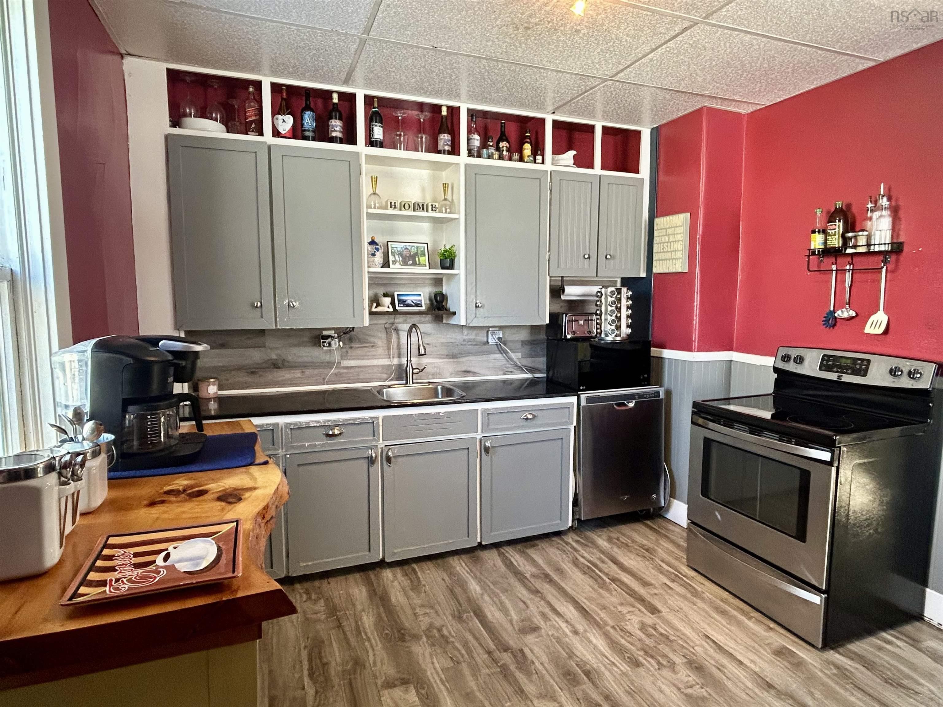 $249,900.00: 55 View Street, New Glasgow