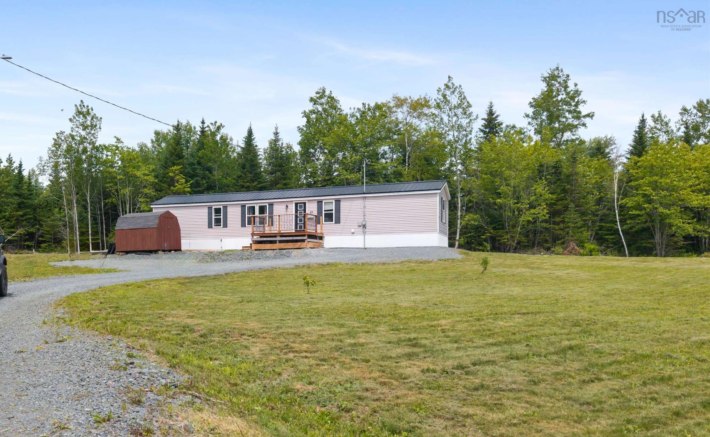 $229,900.00: 271 Glenmore Road, Glenmore