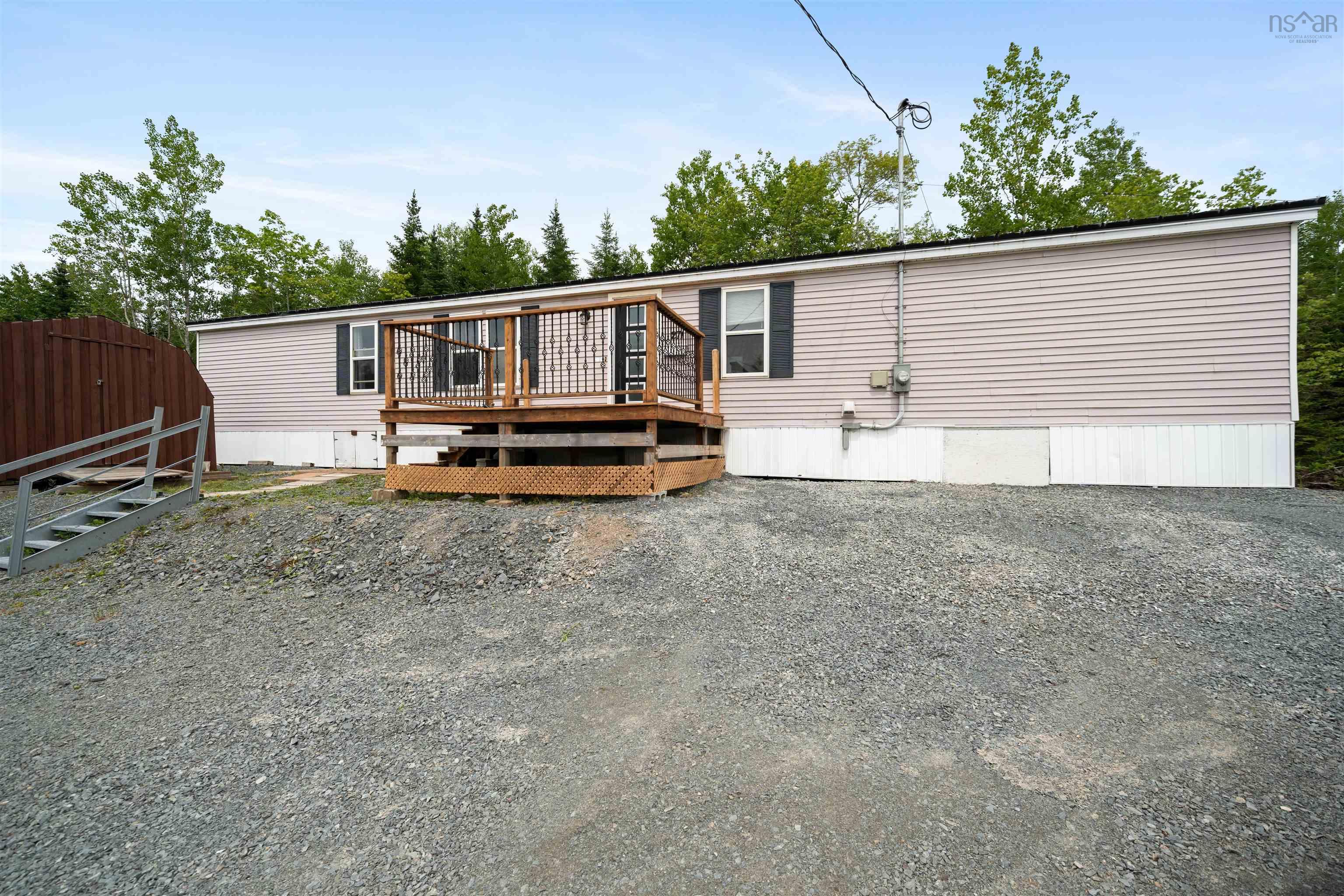 $229,900.00: 271 Glenmore Road, Glenmore