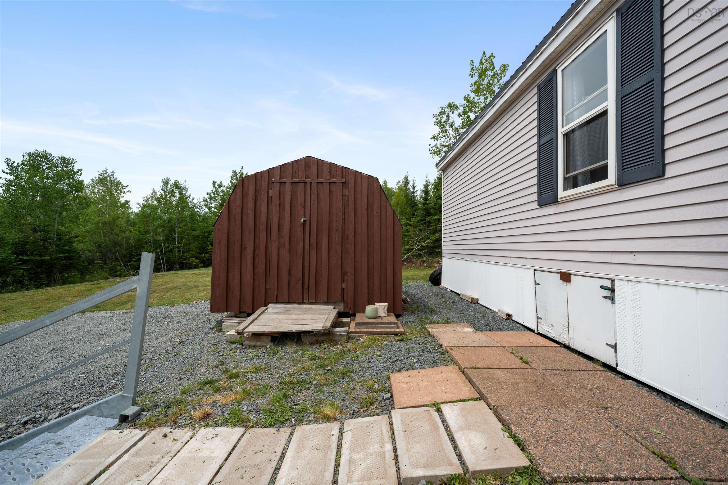 $229,900.00: 271 Glenmore Road, Glenmore