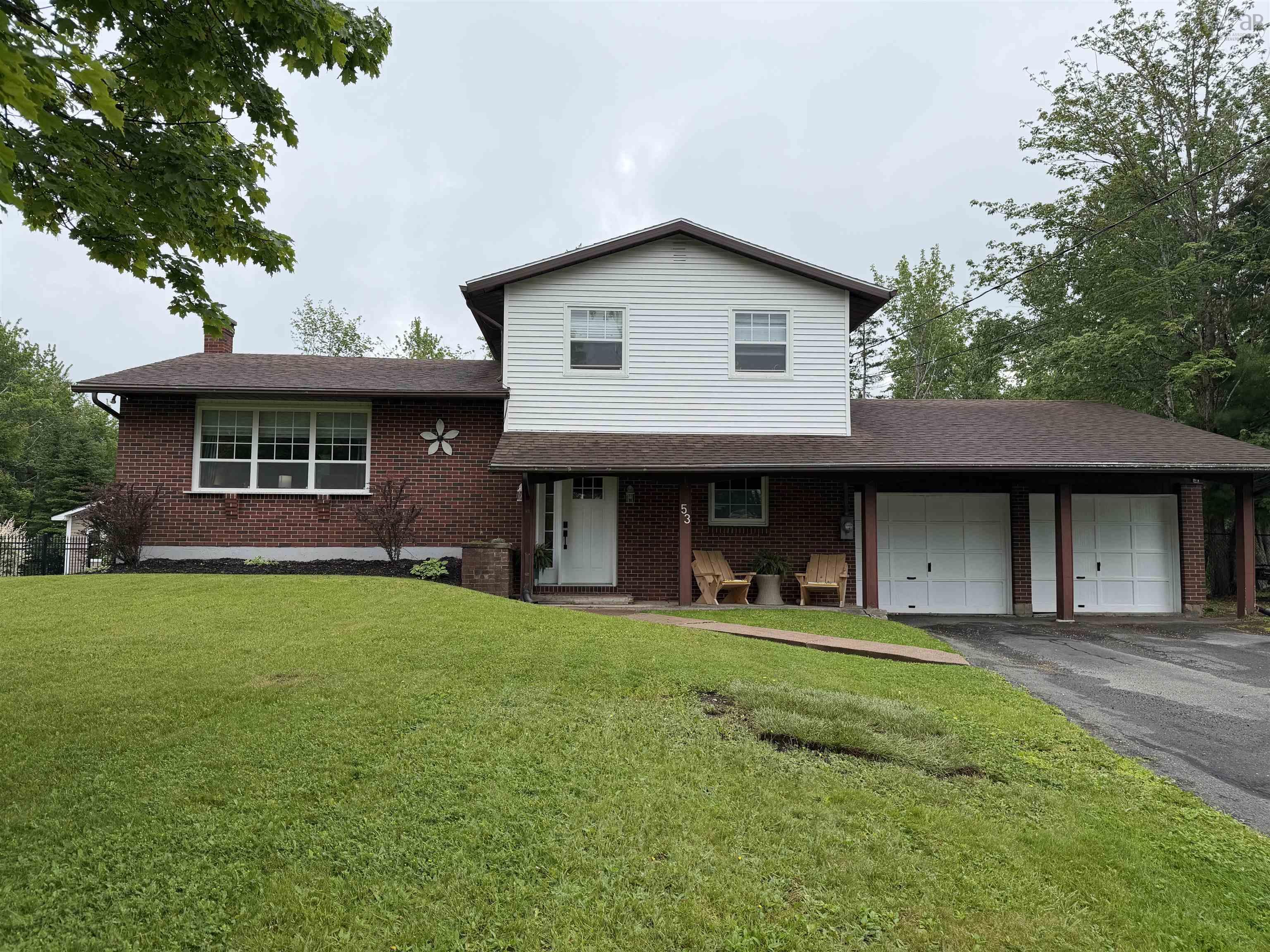 $423,000.00: 53 Birch Hill Drive, Stellarton