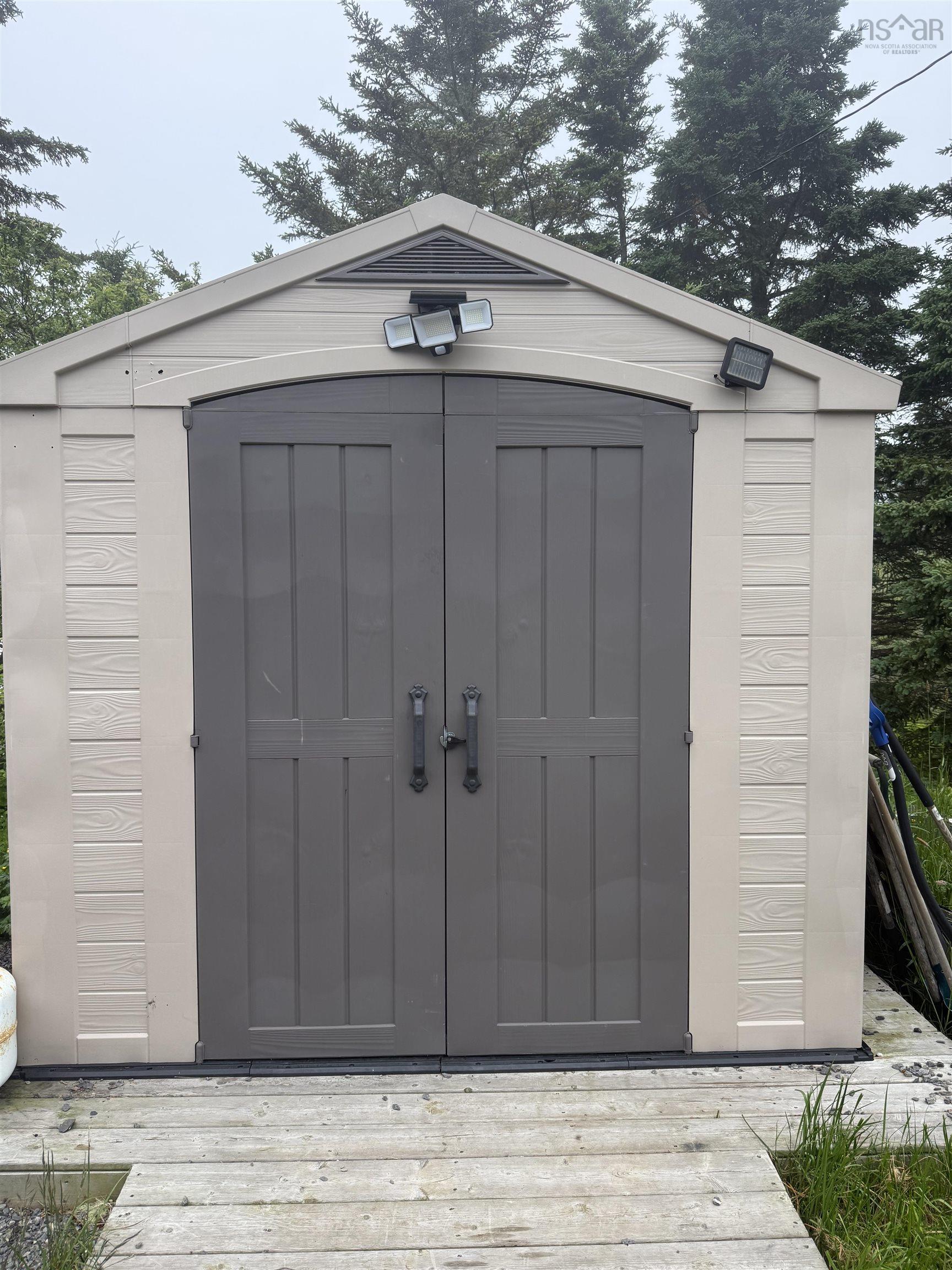 $279,900.00: 1 Dick Giffins Hill, Goldboro