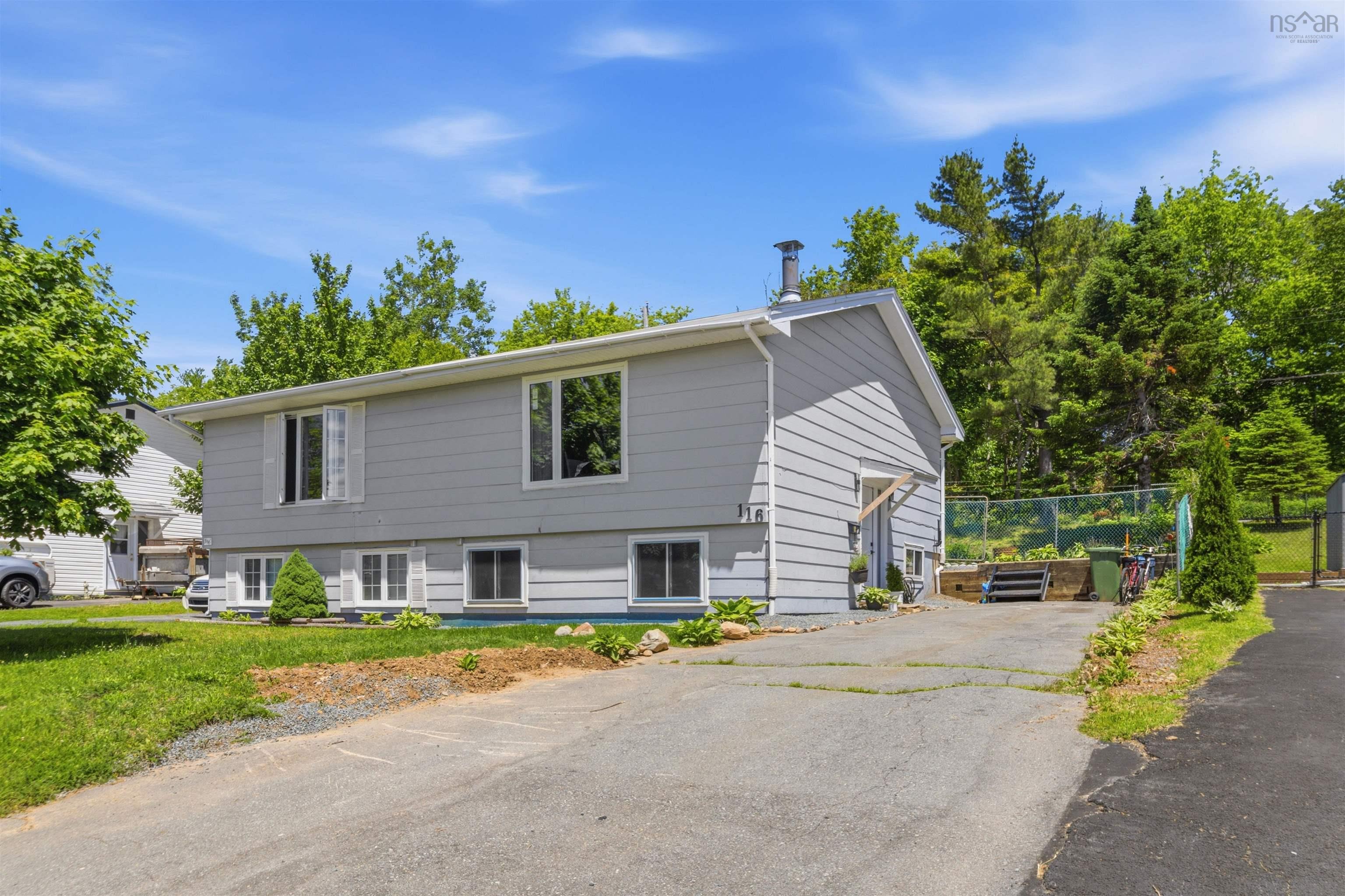 116 Phoenix Crescent, Lower Sackville, NS (MLS® 202615903)