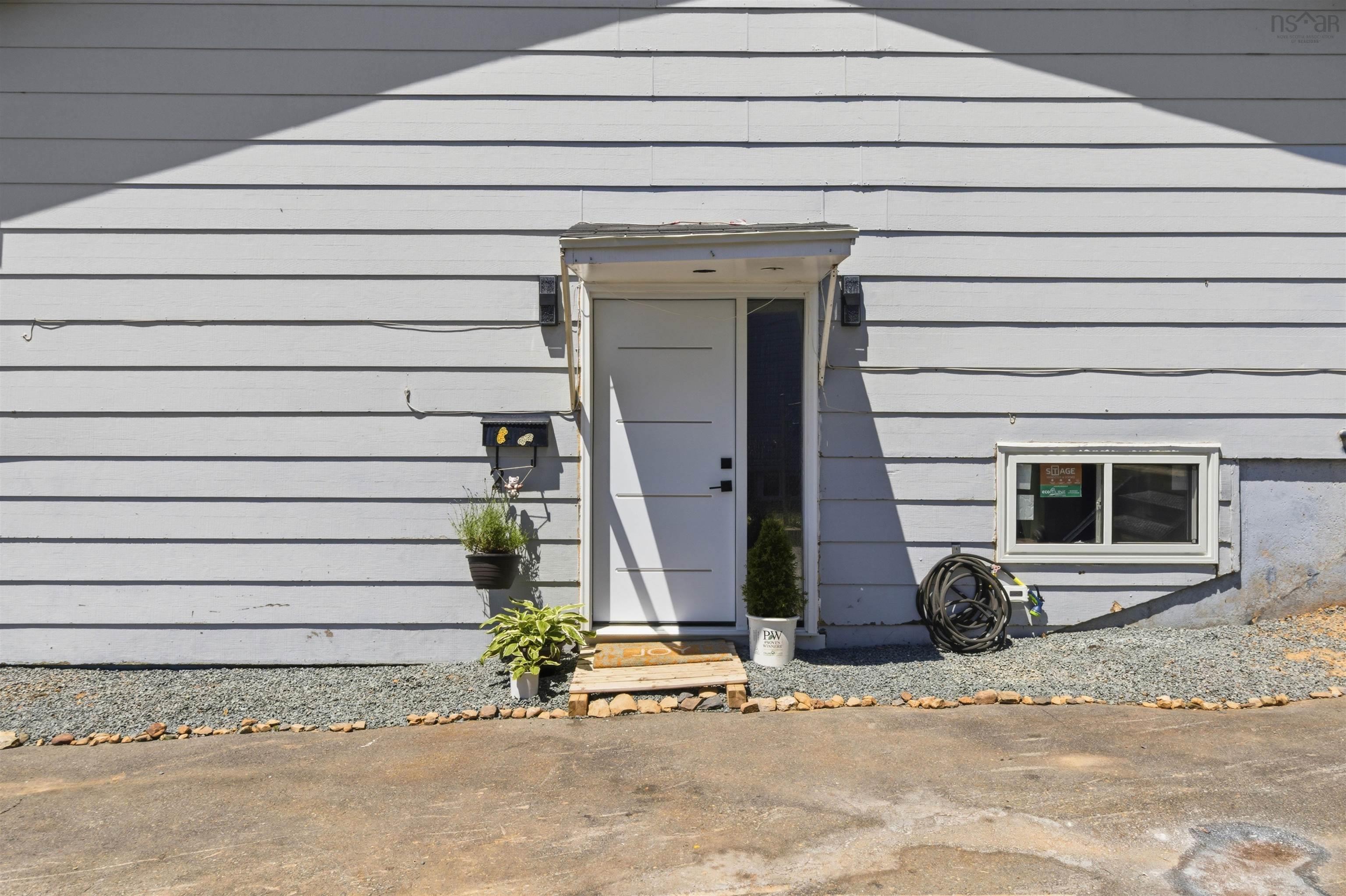 $359,900.00: 116 Phoenix Crescent, Lower Sackville