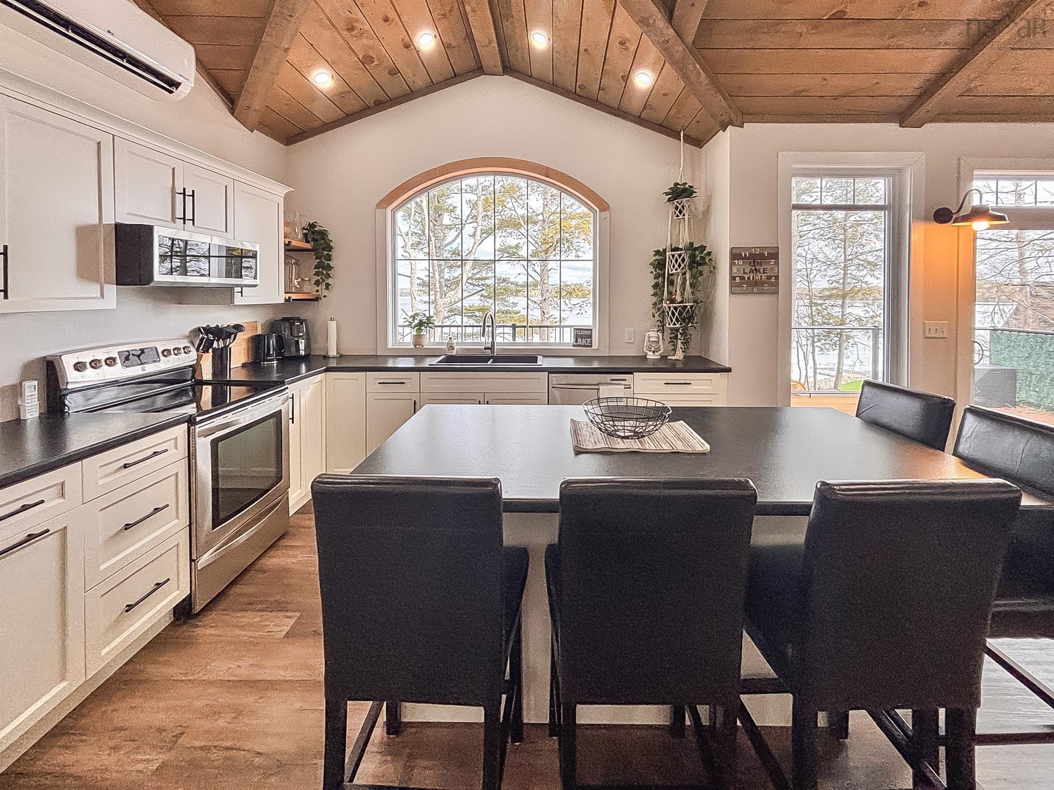 $534,900.00: 262 Harry Freeman Road, Labelle