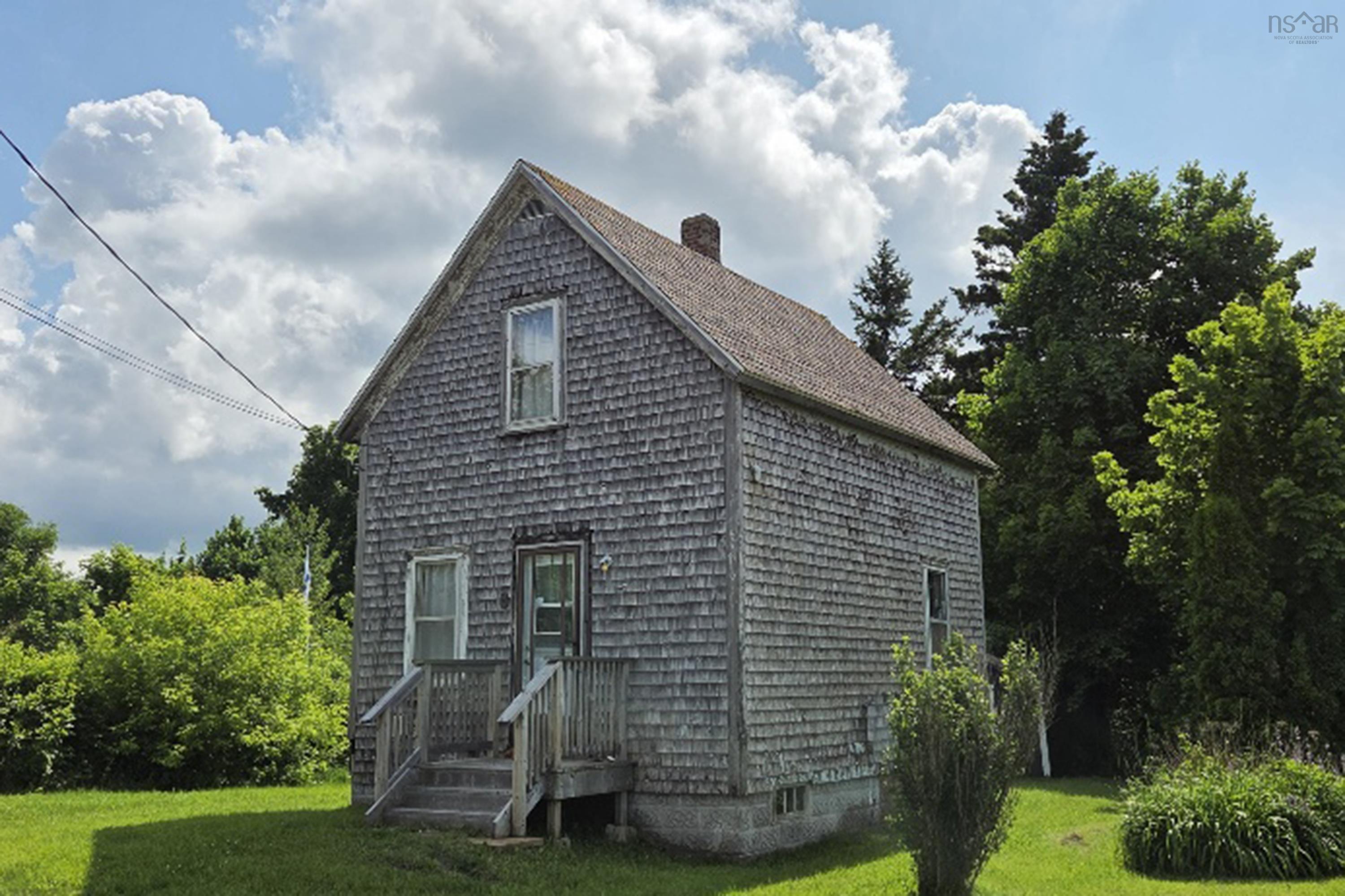 $59,900.00: 8 Grey Street, Springhill