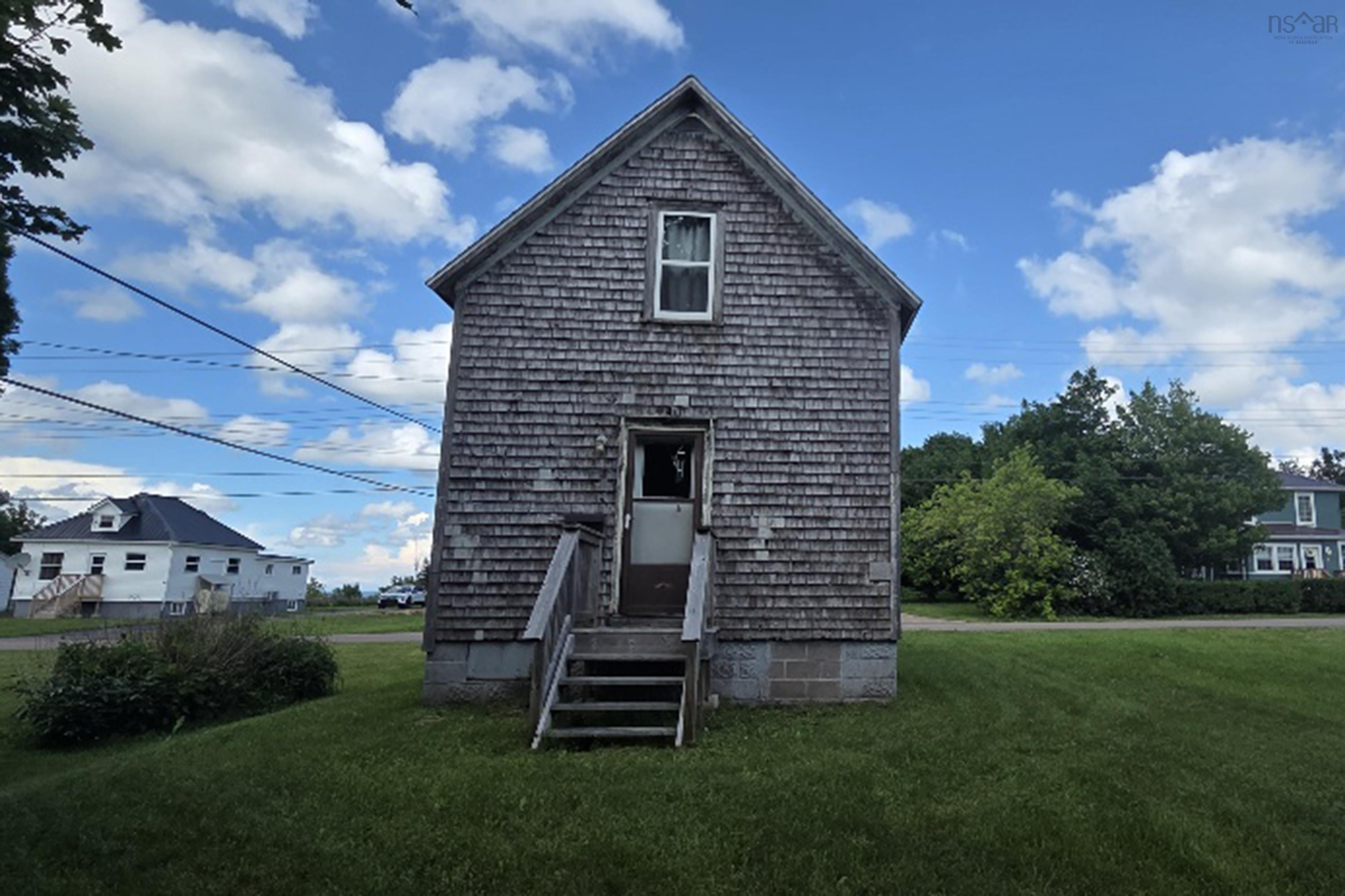 $59,900.00: 8 Grey Street, Springhill